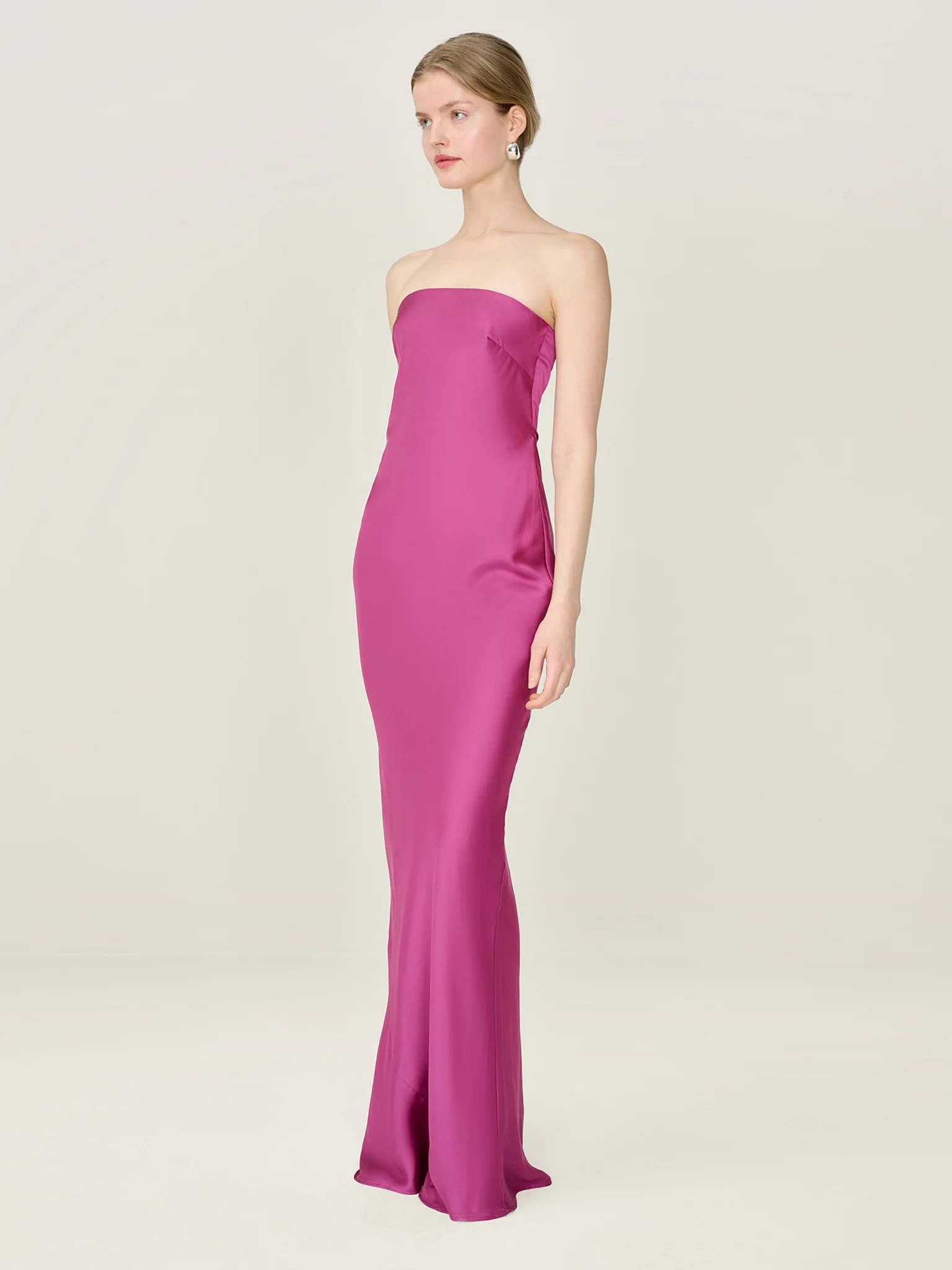 Amdra Dress in Magenta - Image 2