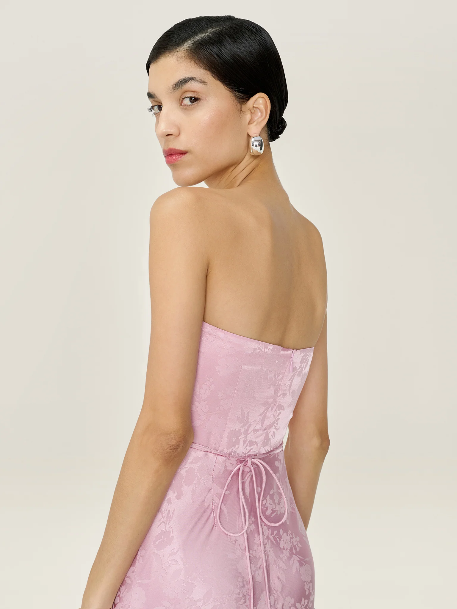 Amdra Jacquard Dress in Bleached Mauve - Image 3