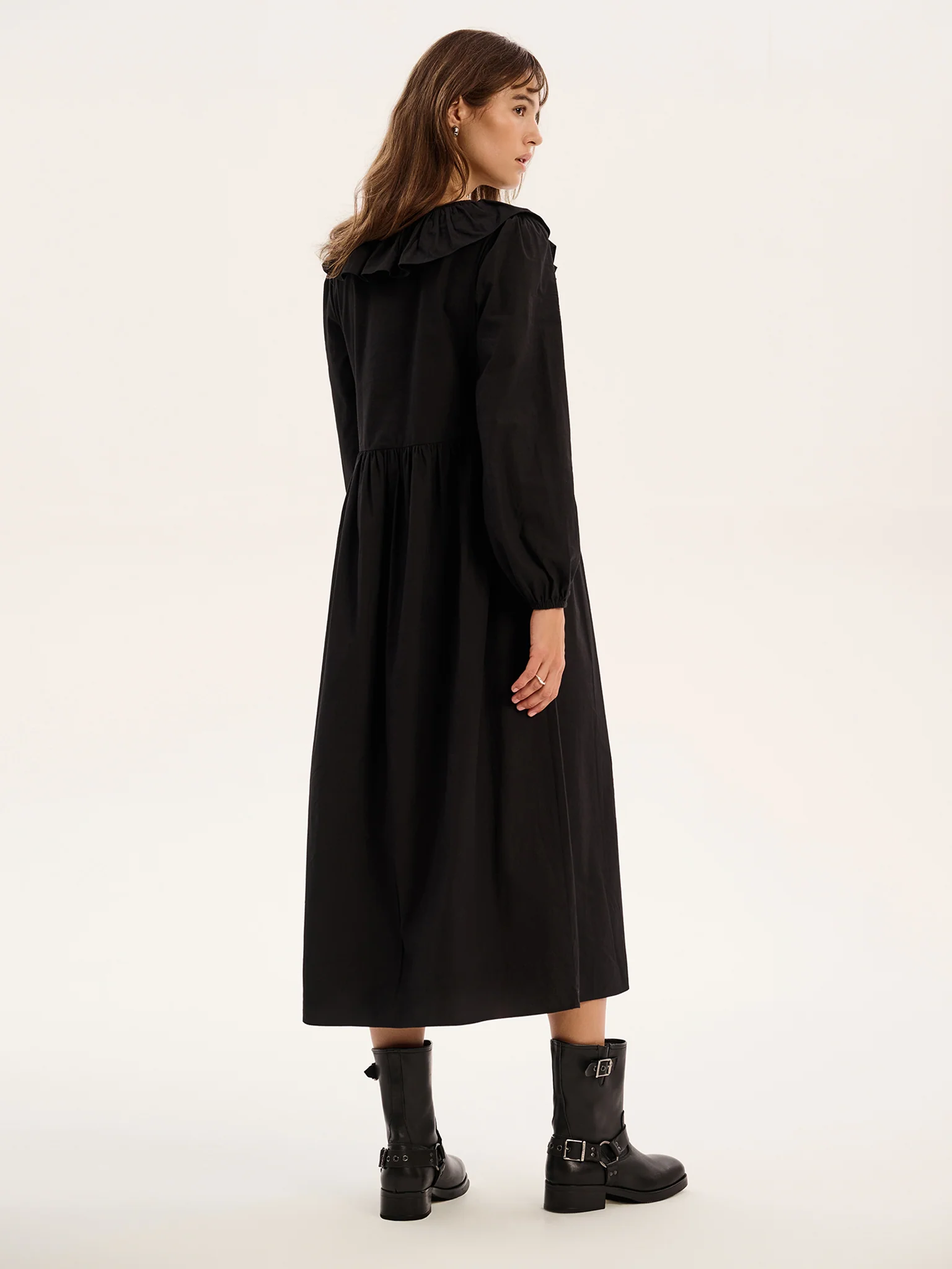 Amy-Leigh Dress in Black - Image 3