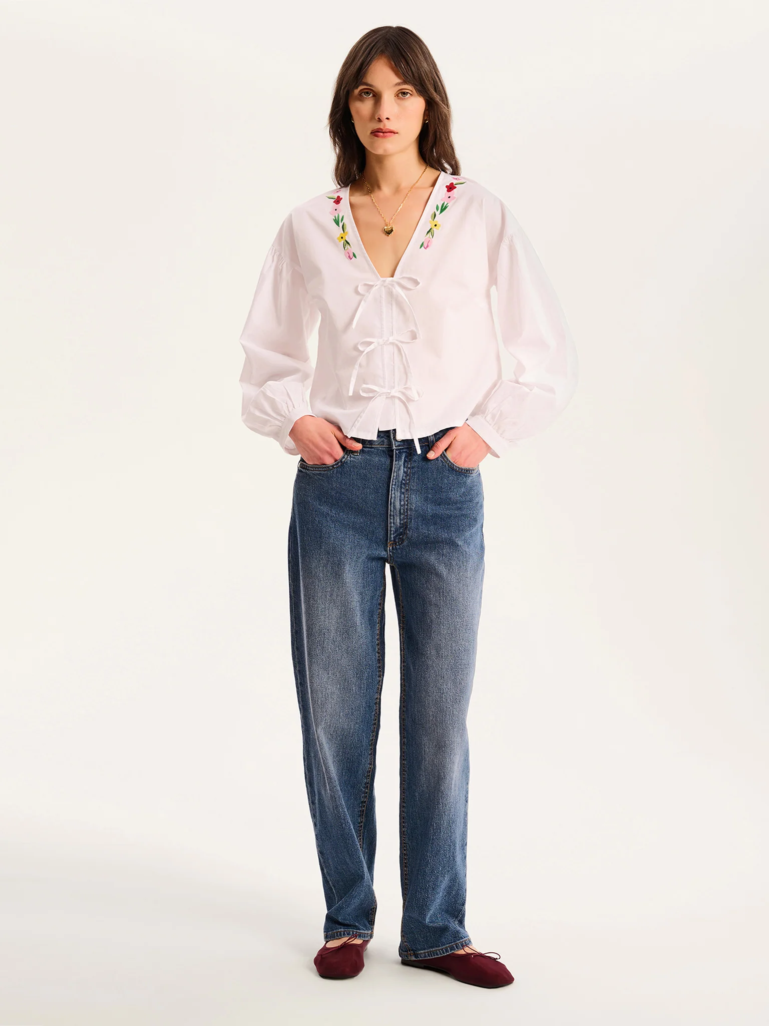 Annaka Blouse in White - Image 2