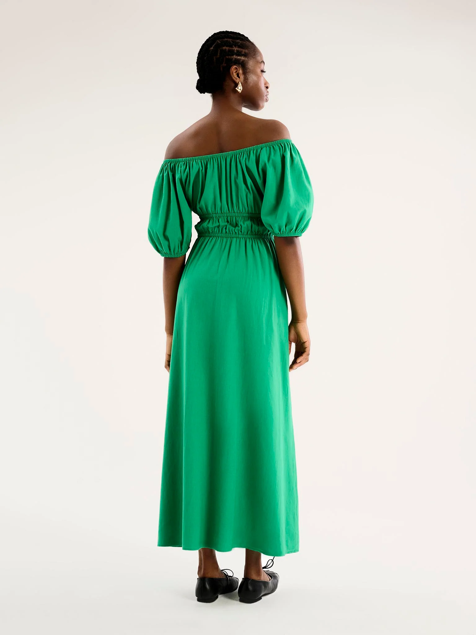 Arya Shirred Detail Round Neck Dress in Green - Image 2