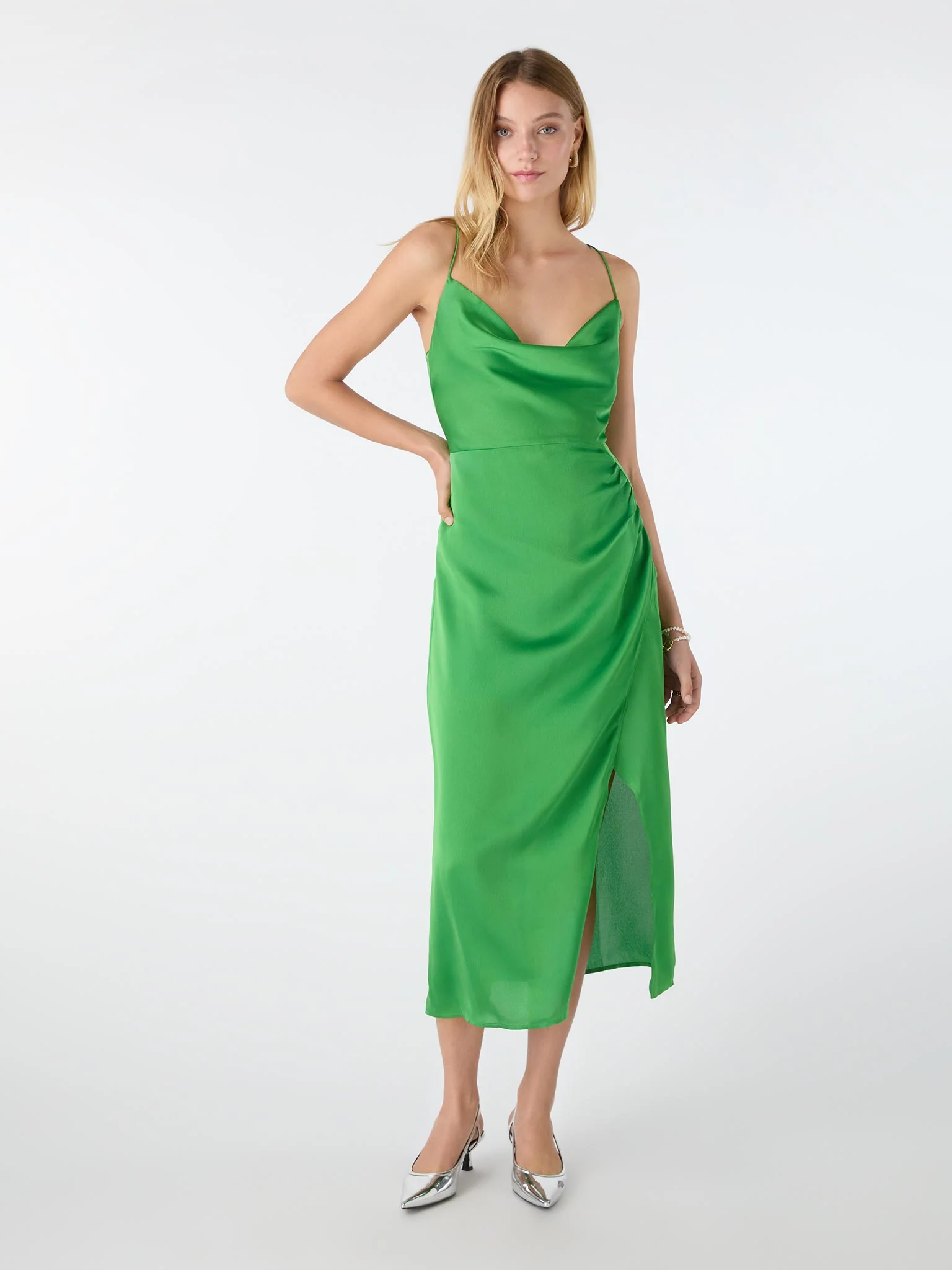 Aspen Dress in Green - Image 4