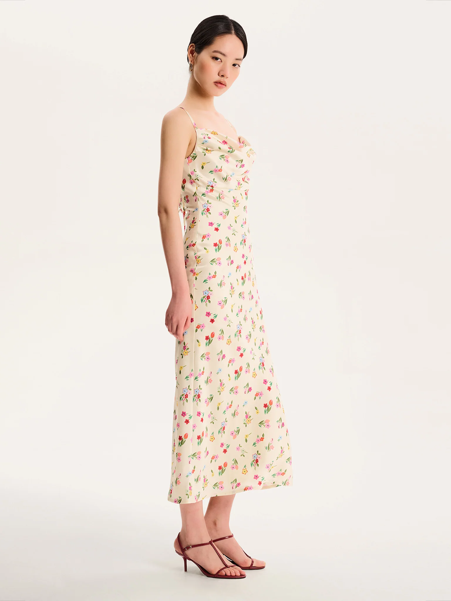 Belle Dress  in Yellow Floral - Image 3