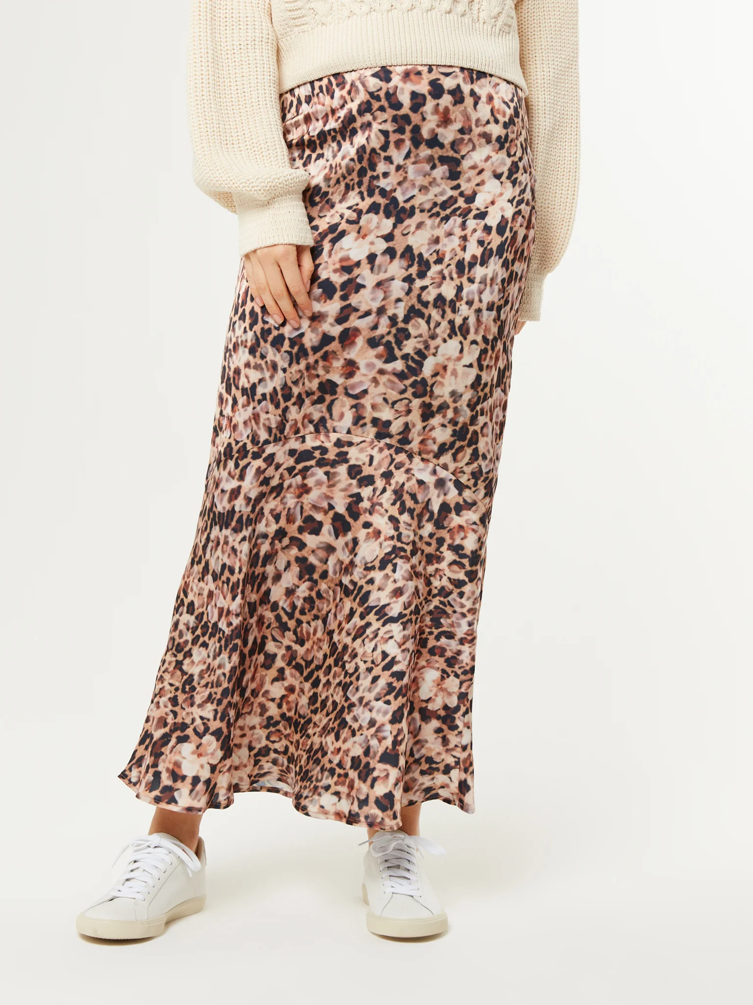 Bessie Fit & Flare Midaxi Skirt - Image 2