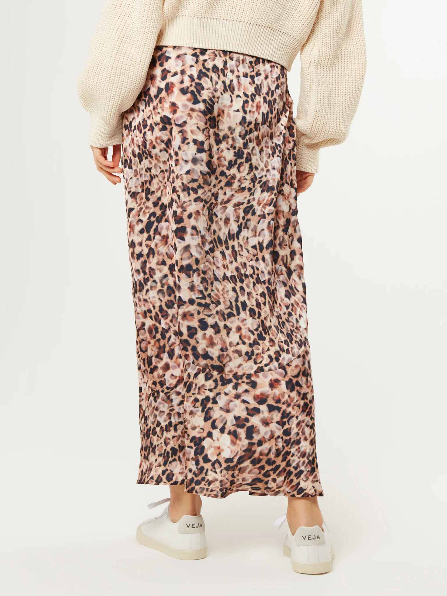Bessie Fit & Flare Midaxi Skirt - Image 3