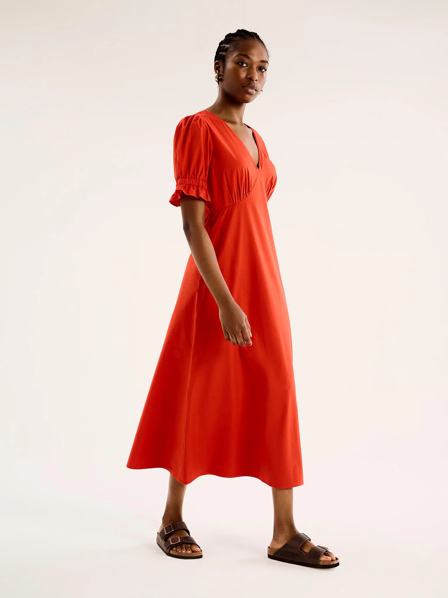 Beverly V Neck Dress in Red - Image 2