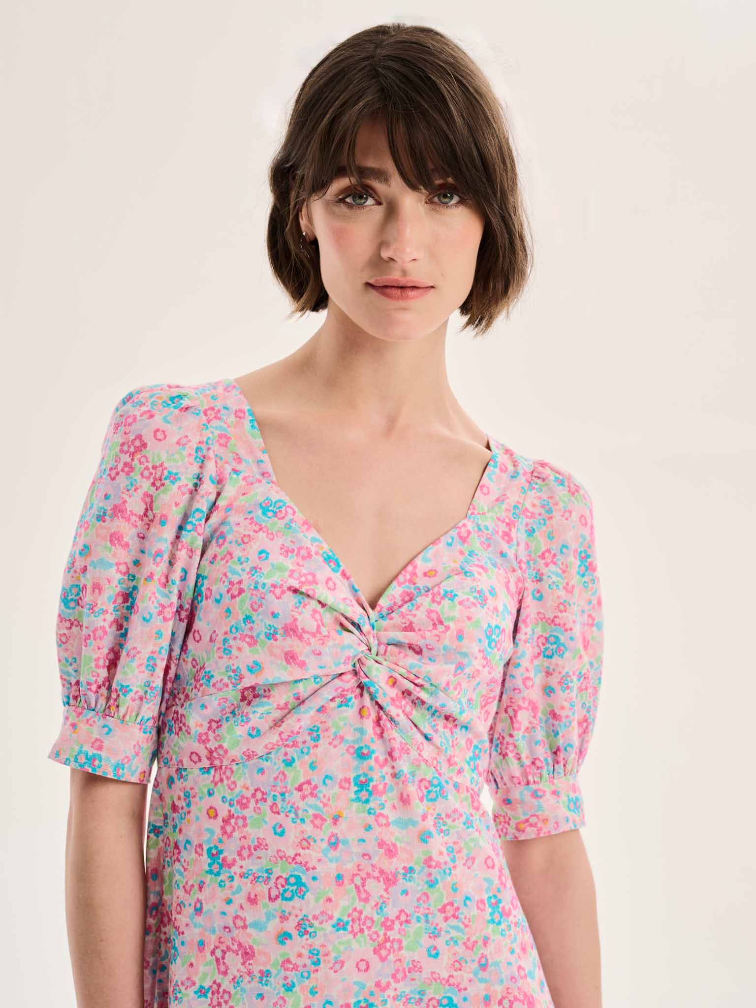 Bluebell Floral Knot Front Dress in Pink - Image 4