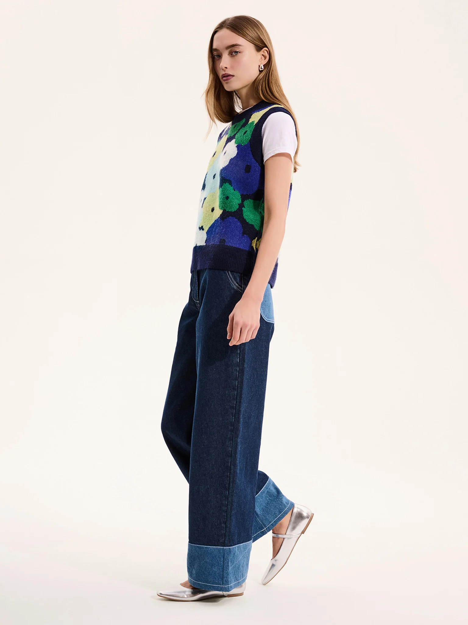 Bobbi Oversized Floral Sweater Vest - Image 2