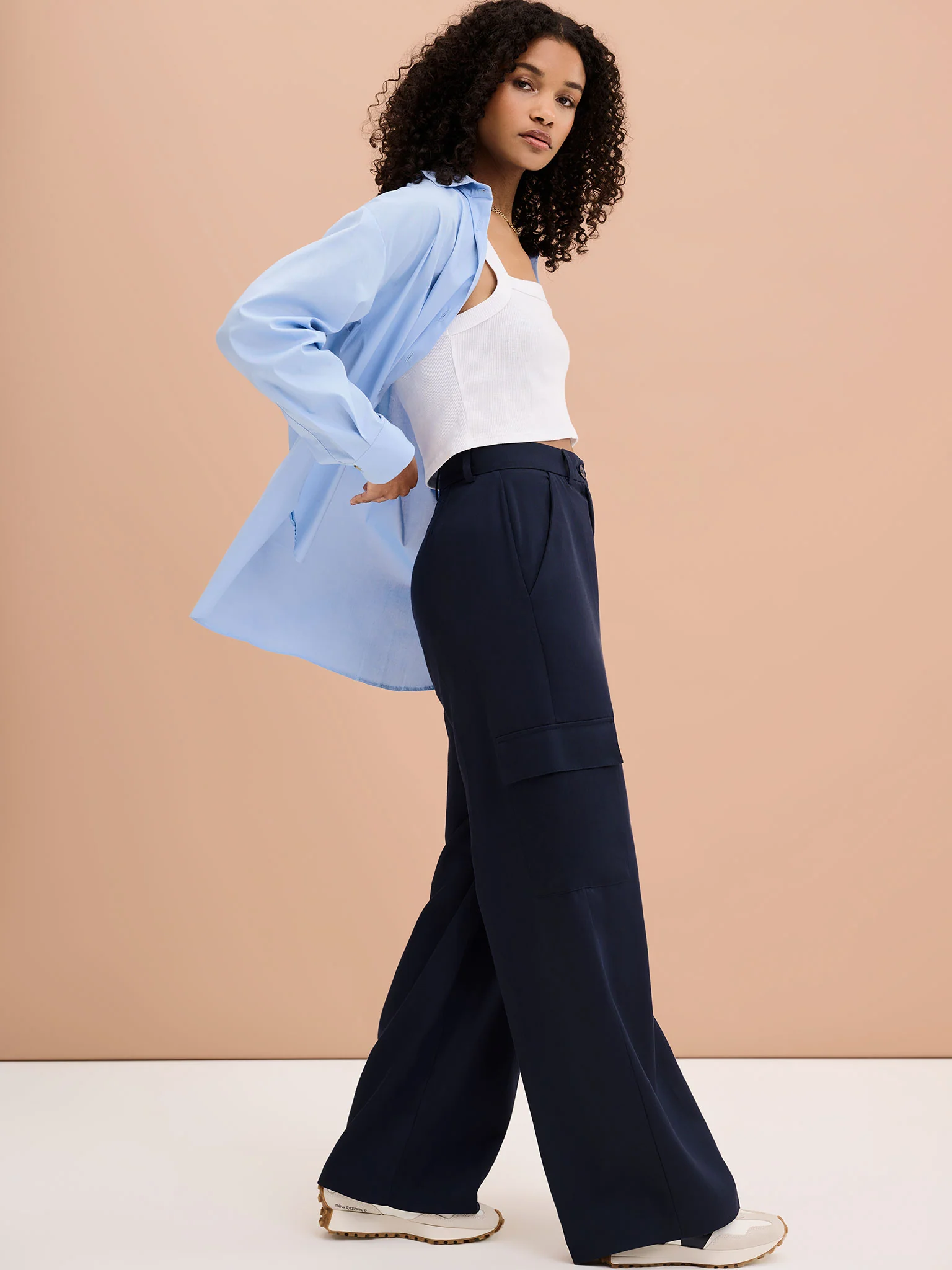 Brook Trouser in Navy - Image 2