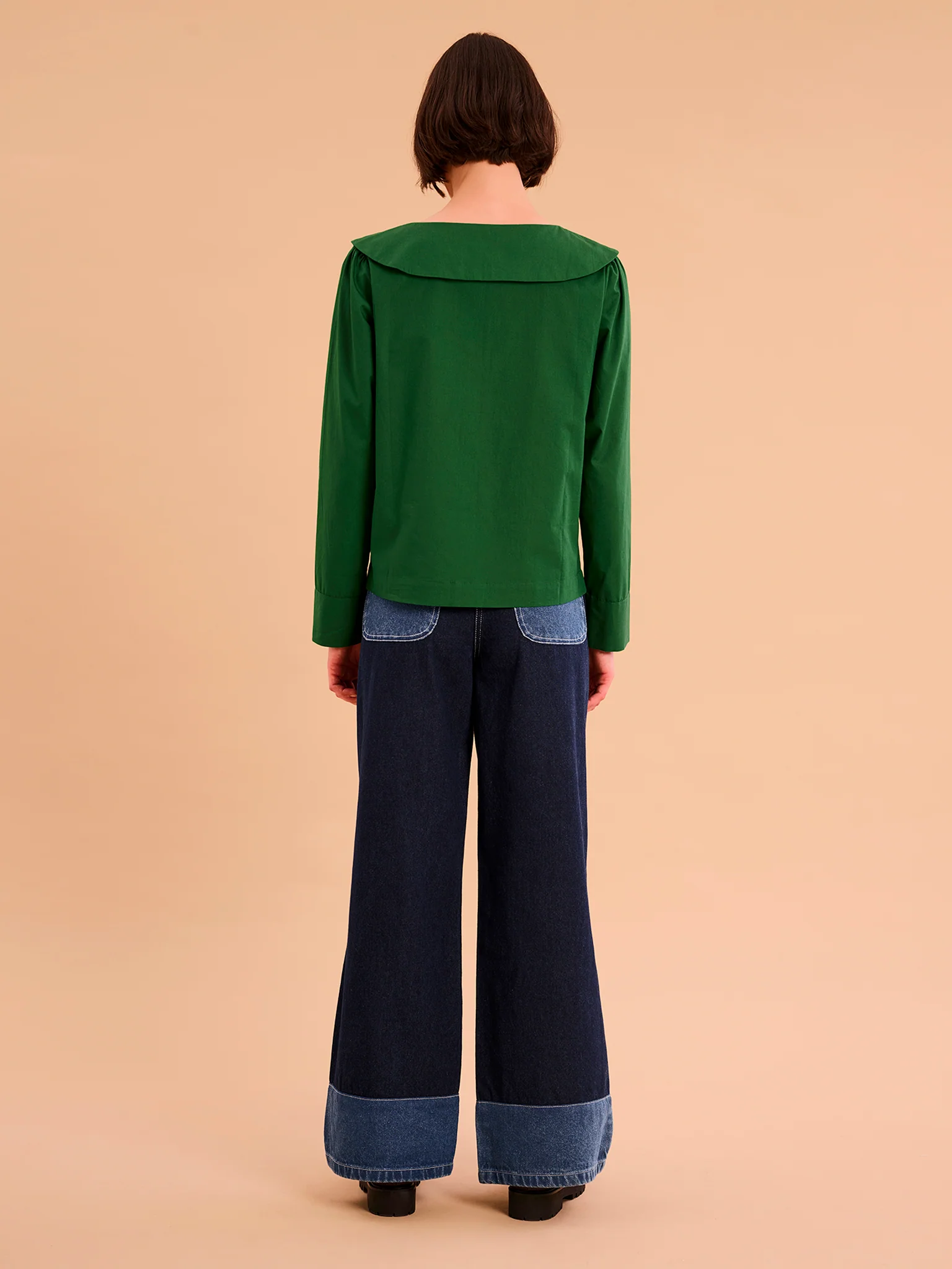 Caitlin Oversized Collar Blouse in Green - Image 3