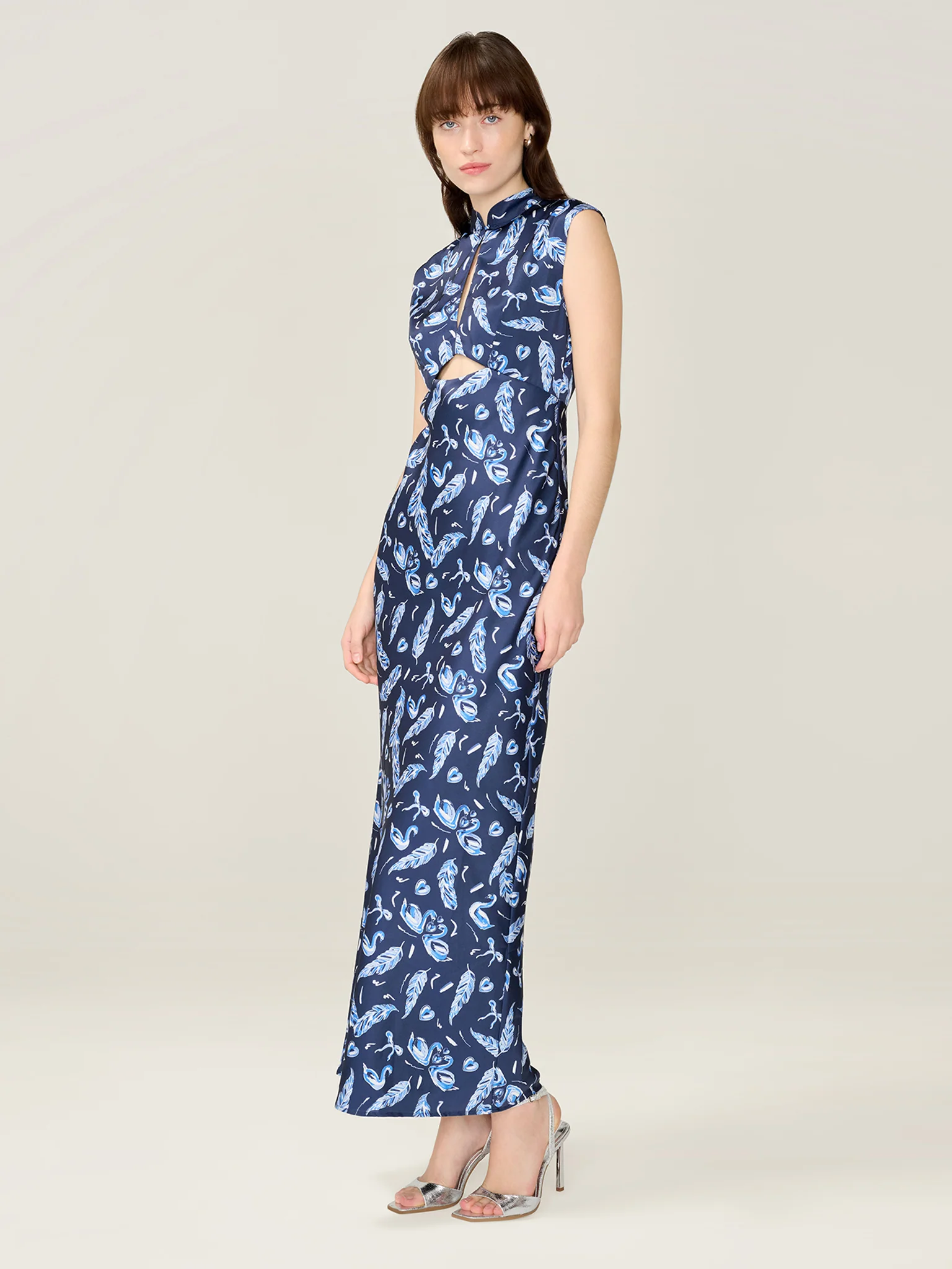 Candice Dress in Navy - Image 4