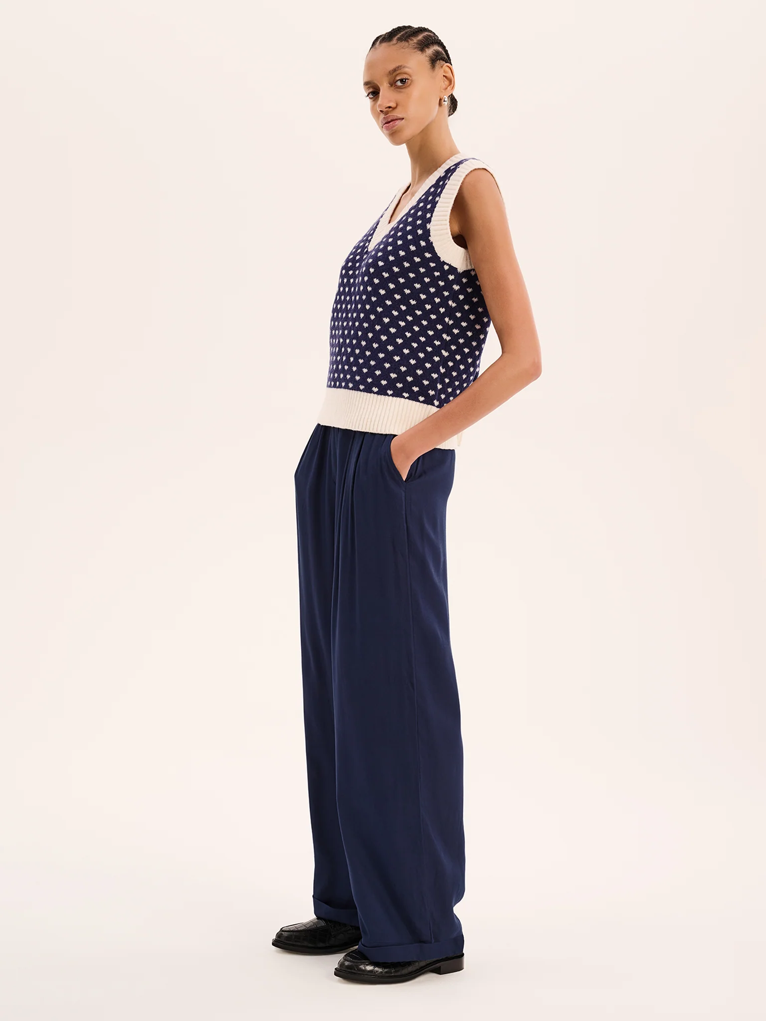 Candy Pleat Front Straight Leg Trouser in Navy - Image 2