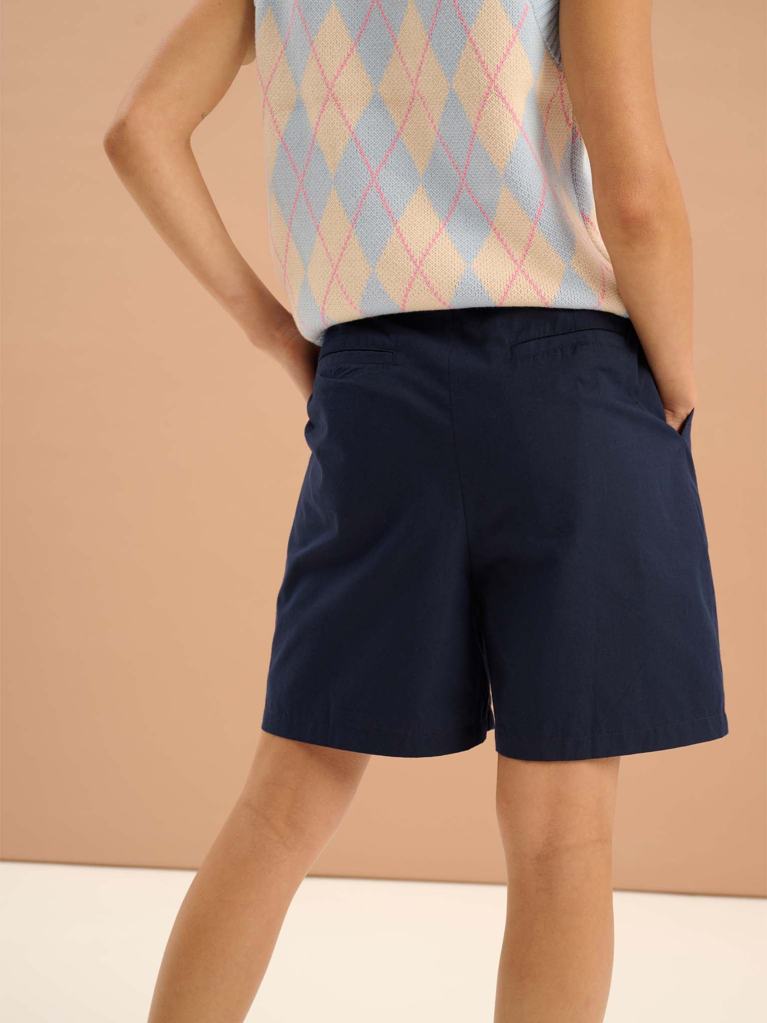 Carlina Pleat Front Shorts in Navy - Image 5