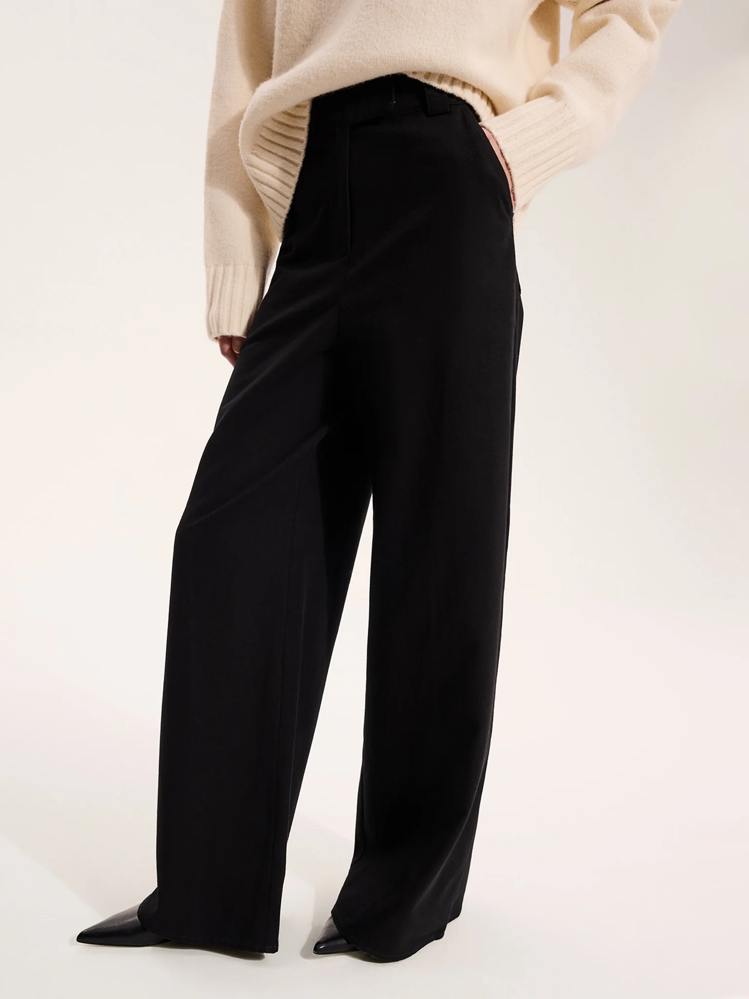 Clarice Trouser in Black - Image 5