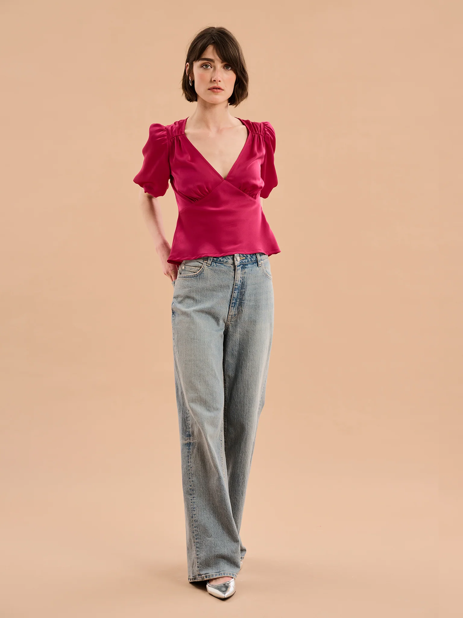 Cressida Puff Sleeve Top in Magenta - Image 2