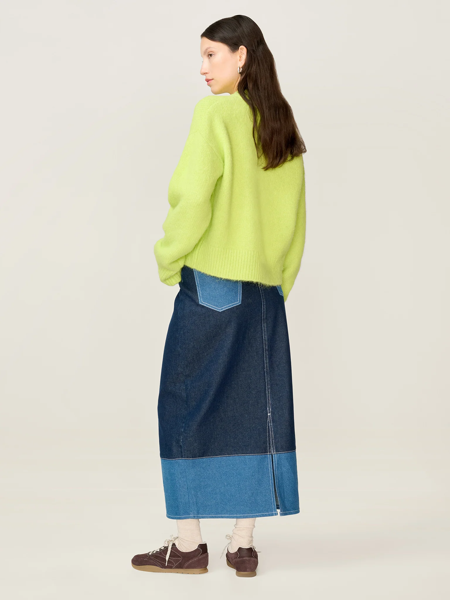 STUDIO OMNES Daria Jumper in Green - Image 5