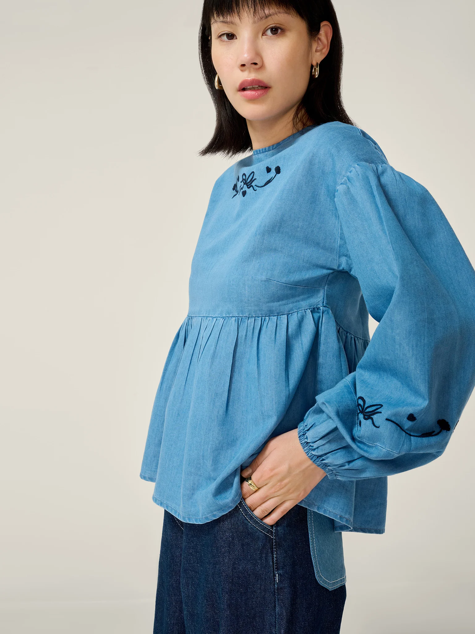 Elma Blouse in Chambray - Image 5