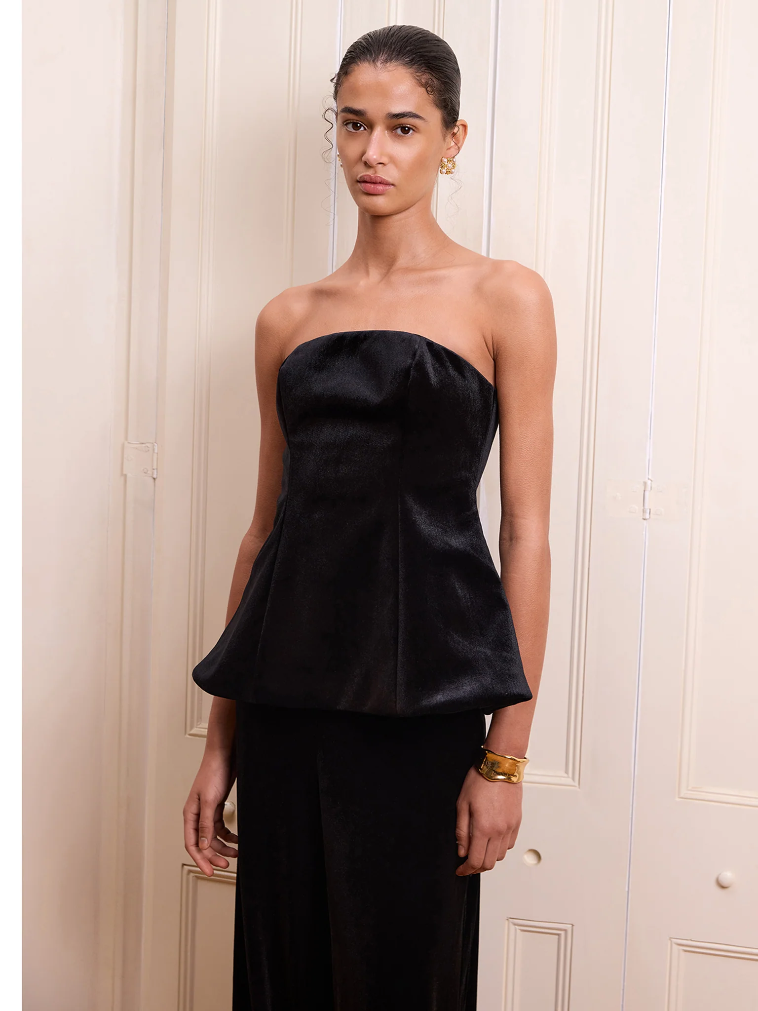 Etta Velvet Top in Black - Image 2