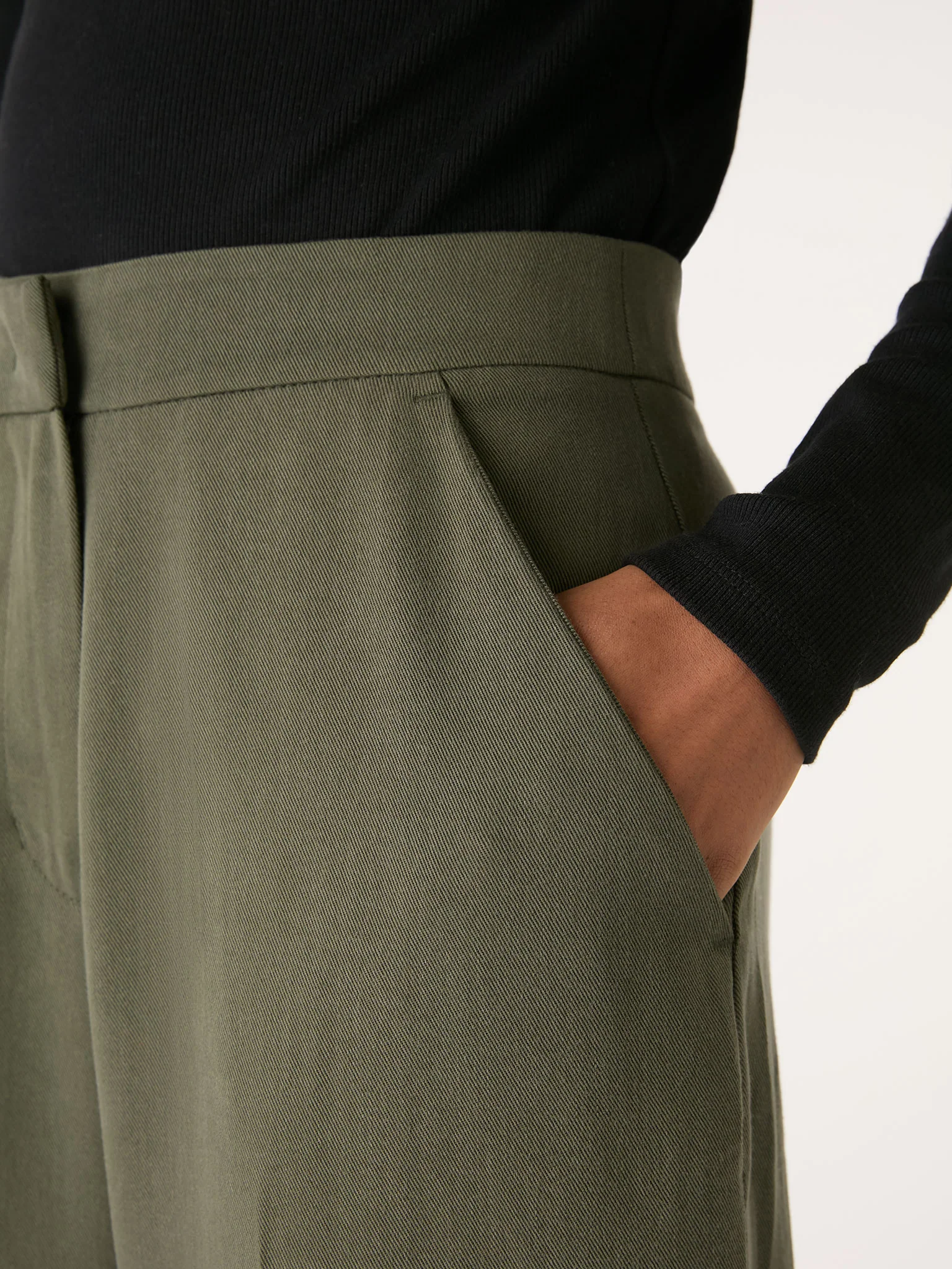 Fleet Flared Trouser in Khaki - Image 4