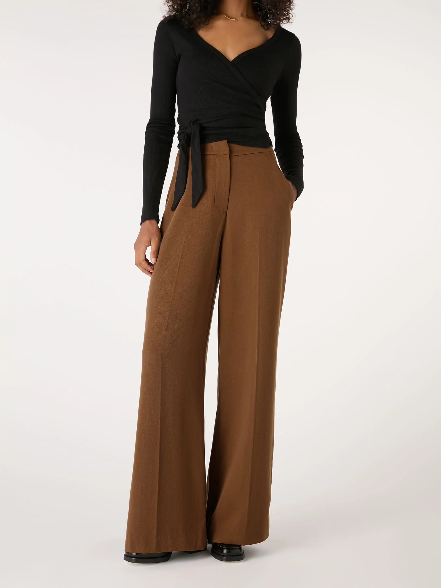 Fleet Flared Trouser in Tobacco - Image 4