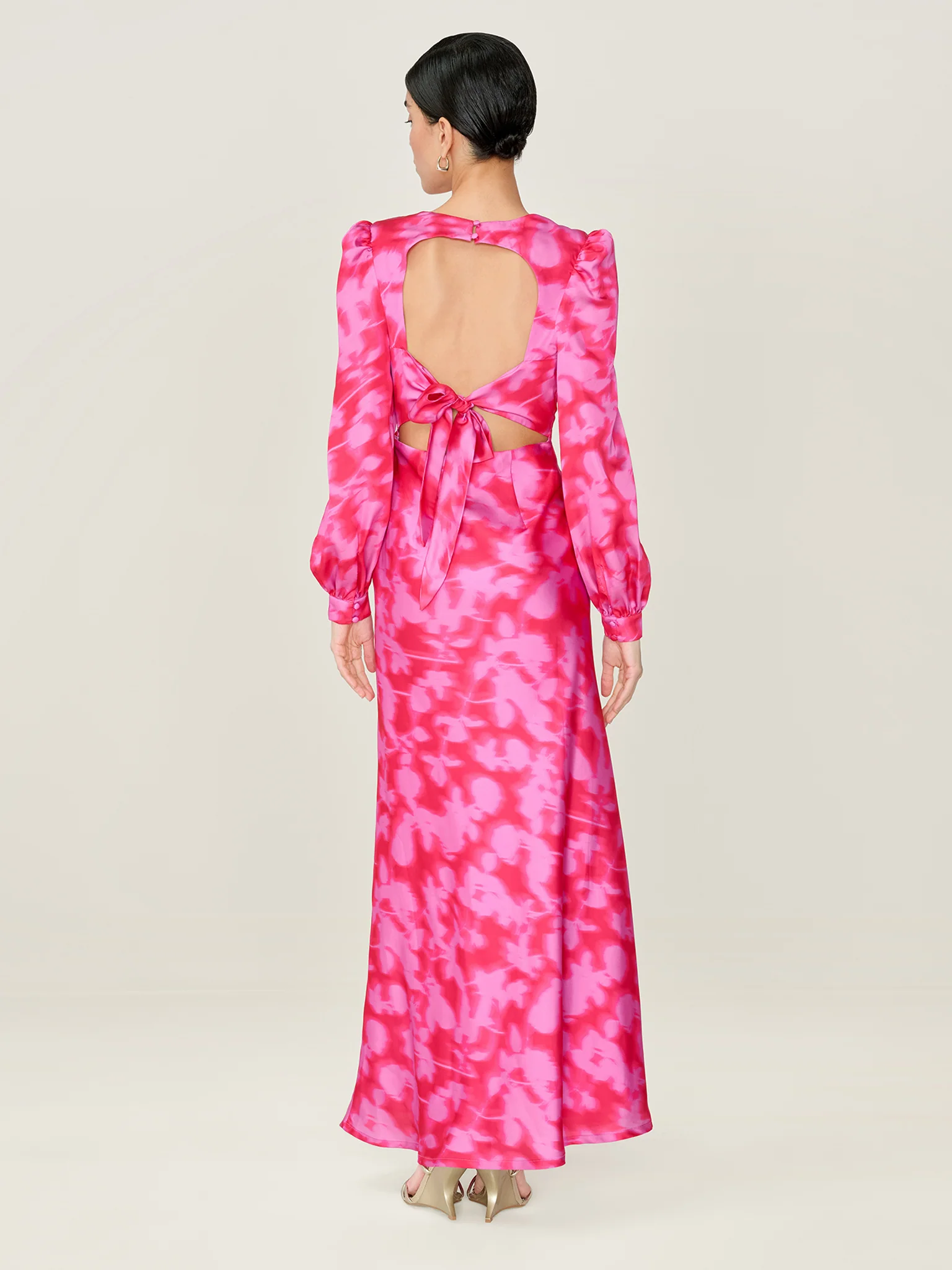 Francoise Dress in Magenta Blurred Floral - Image 5