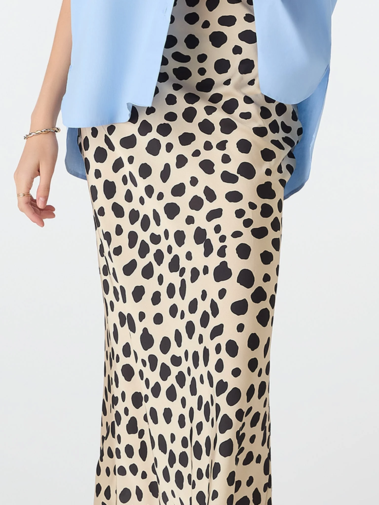 Haydon Boyfriend Shirt in Blue - Image 4