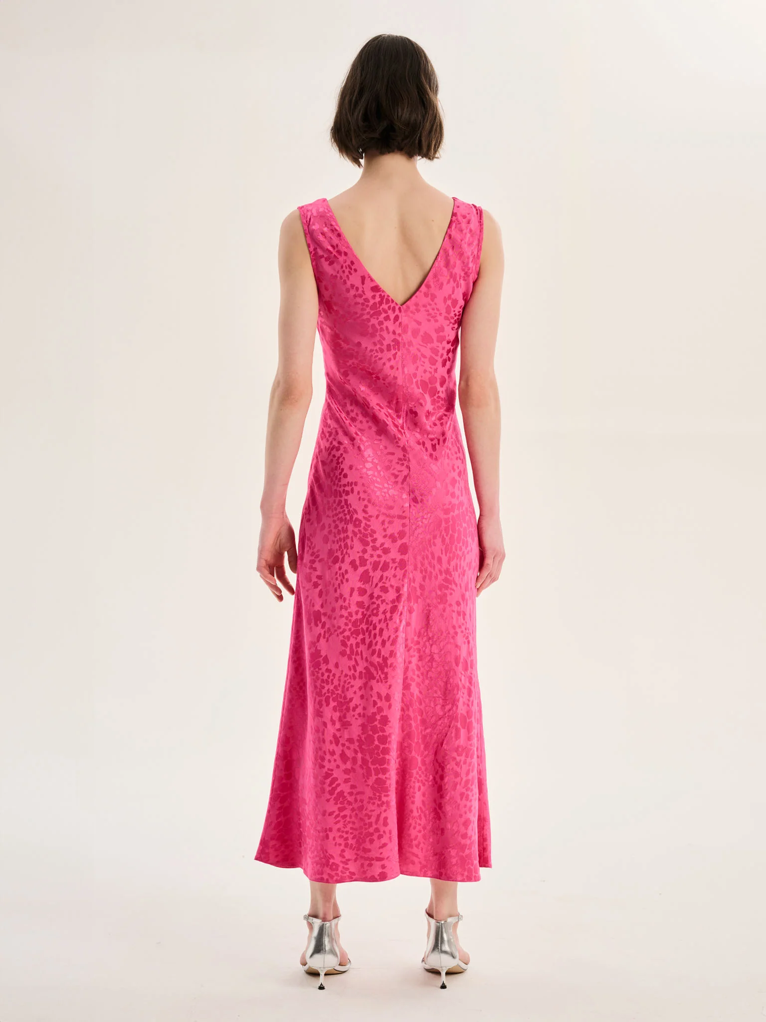 Iris Maxi Dress in Cerise Pink - Image 3