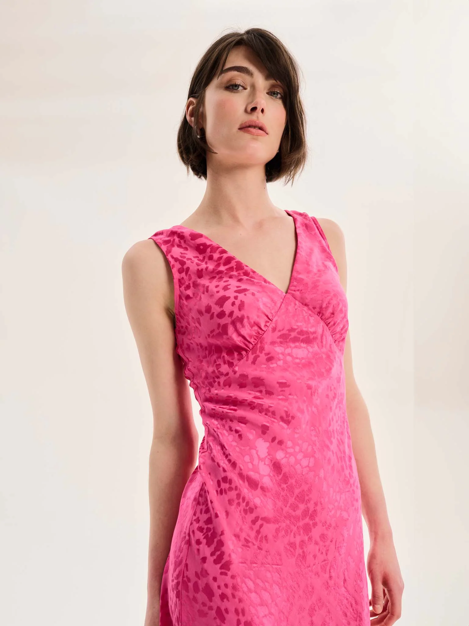 Iris Maxi Dress in Cerise Pink - Image 4