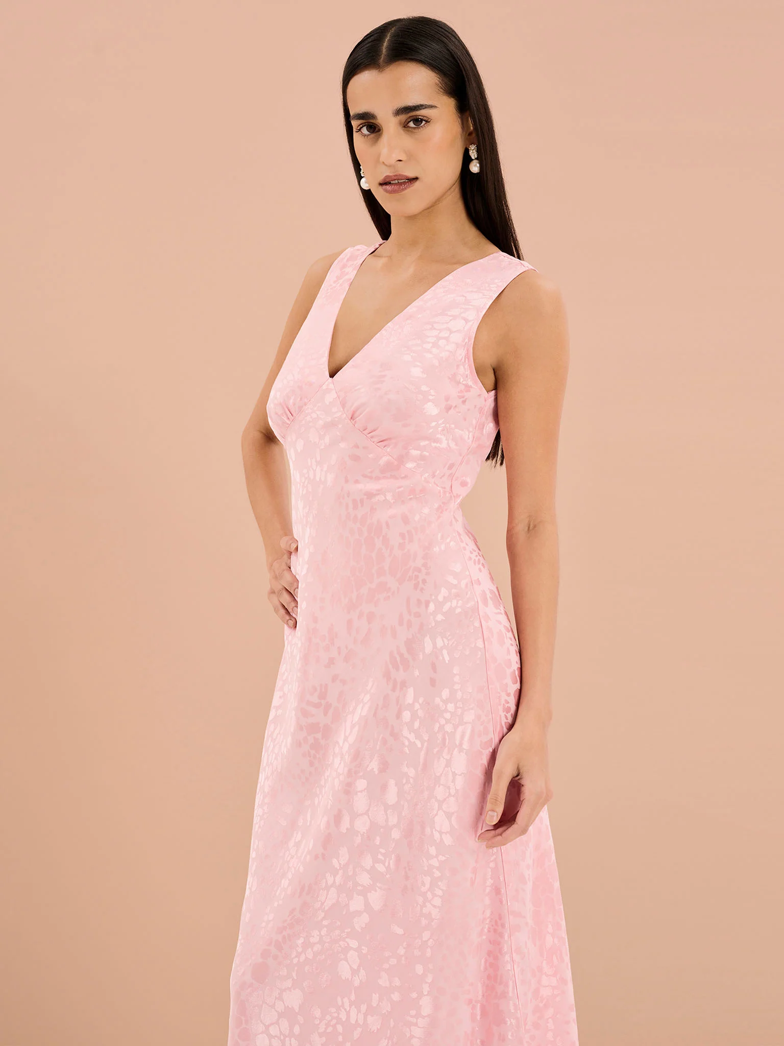 Iris Maxi Dress in Pink - Image 2