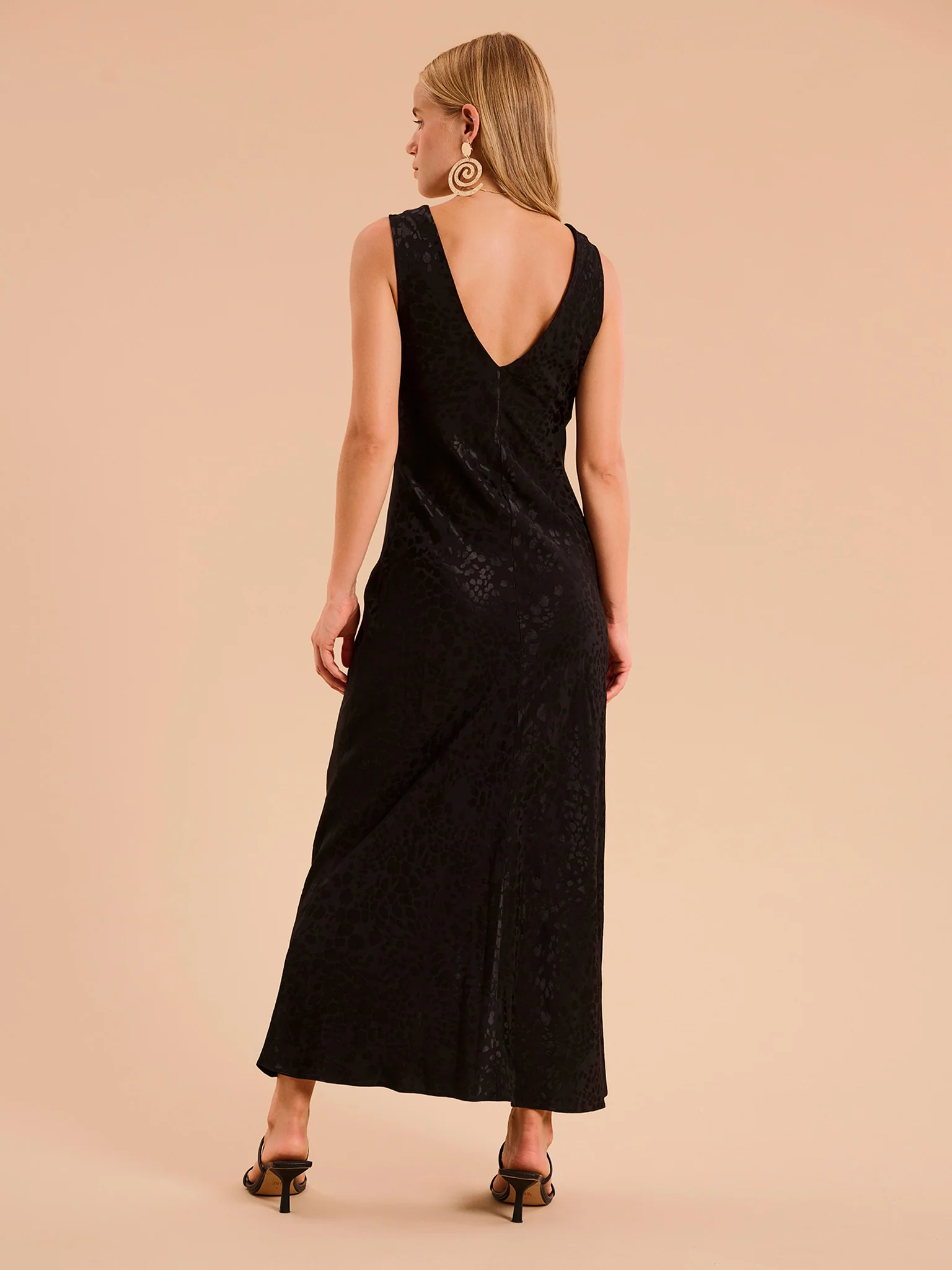 Iris Midi Jacquard Dress in Black - Image 2