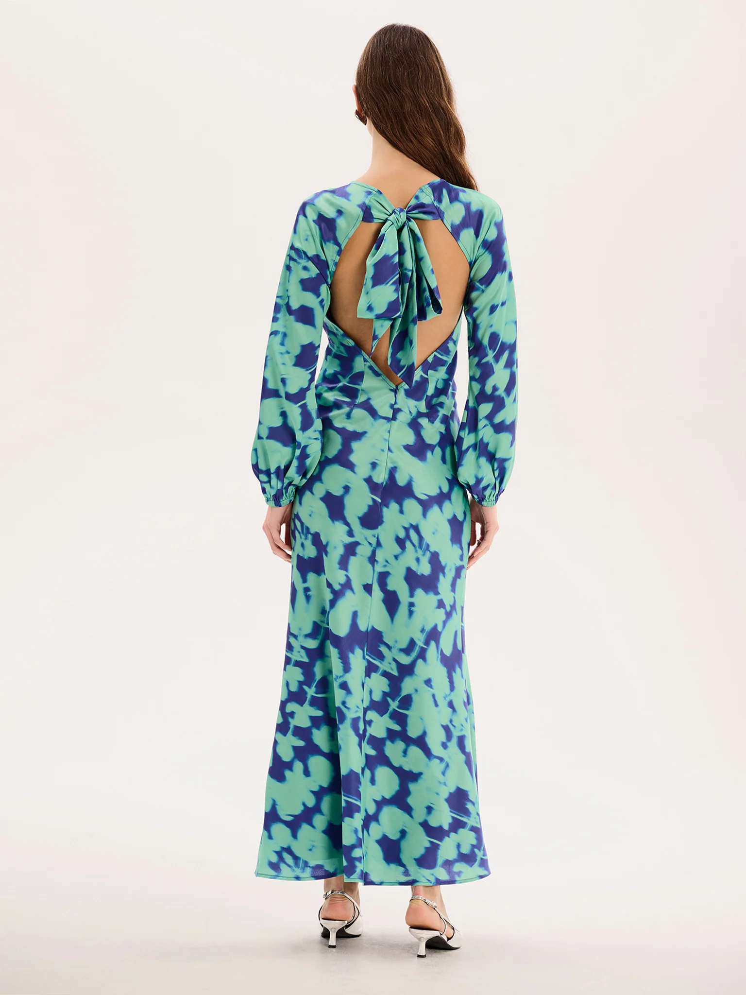 Joelle Dress in Blurred Floral - Image 2