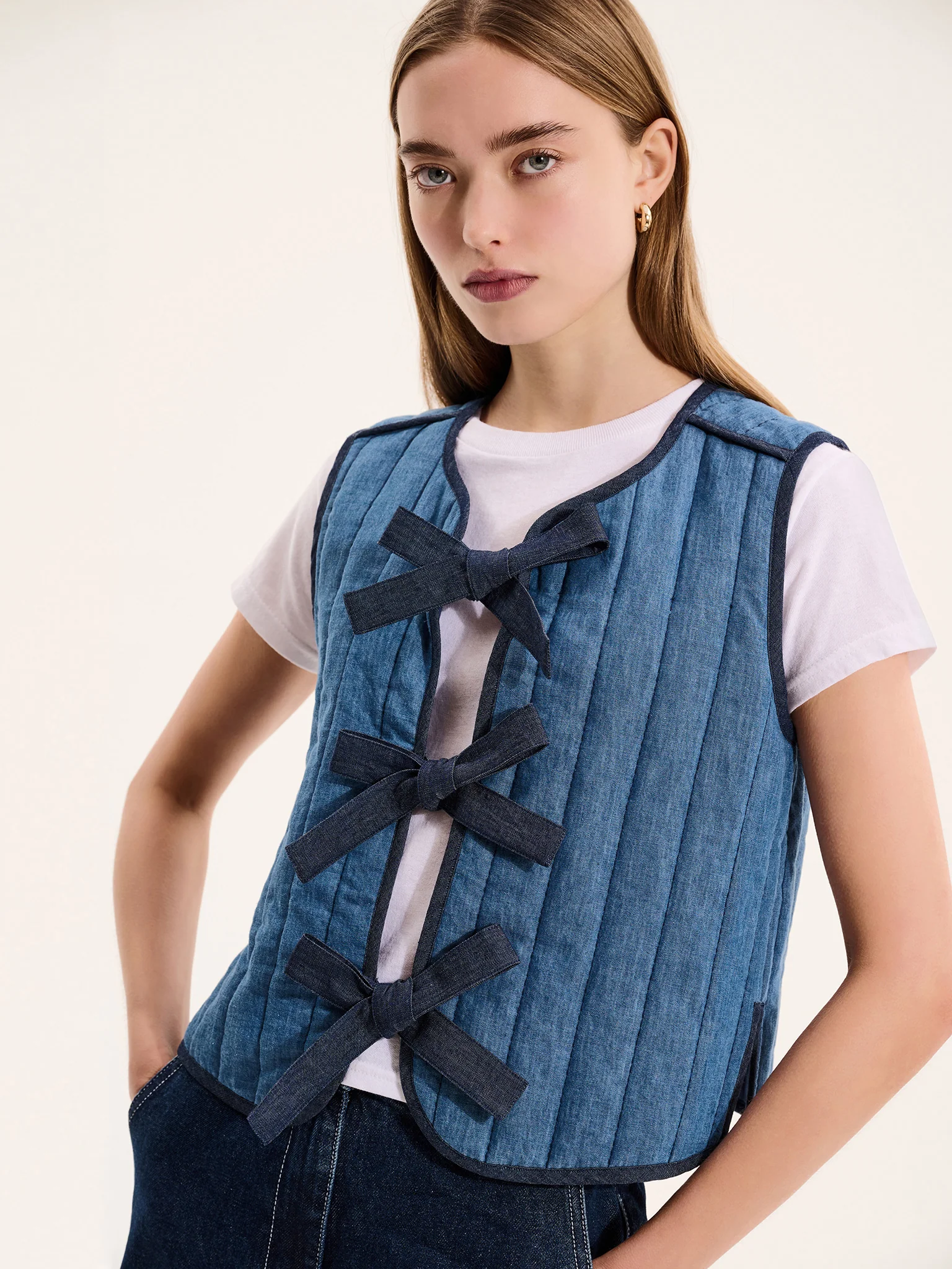 Jojo Gilet in Blue - Image 3