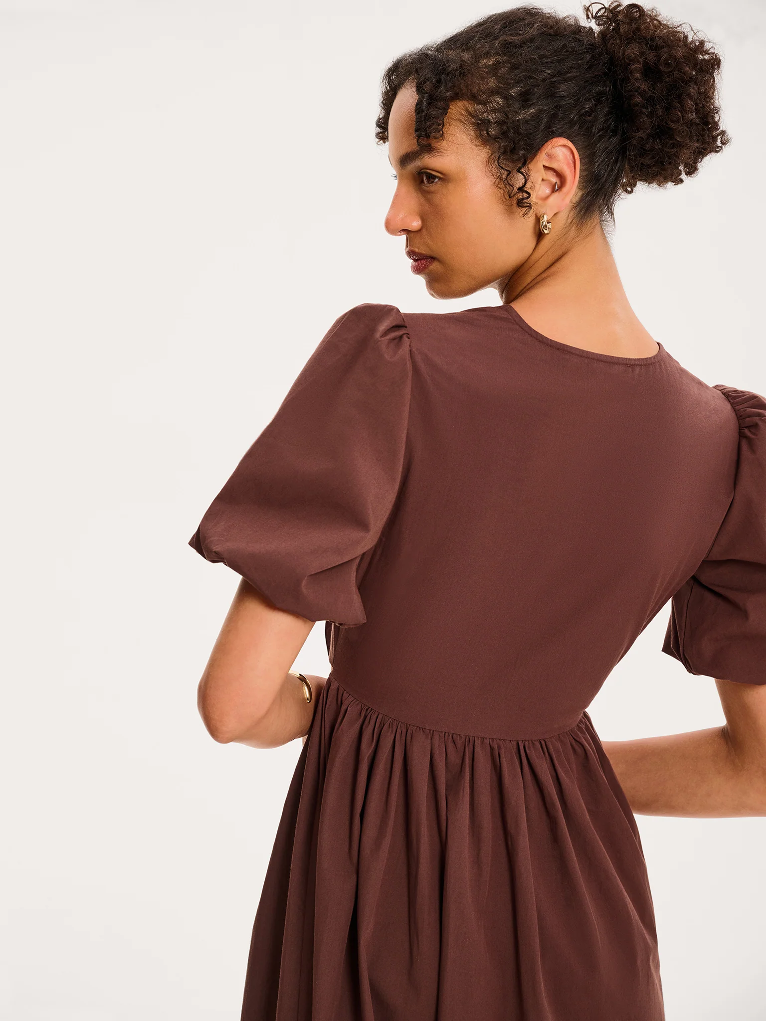 Joy Midi Dress in Chocolate - Image 2