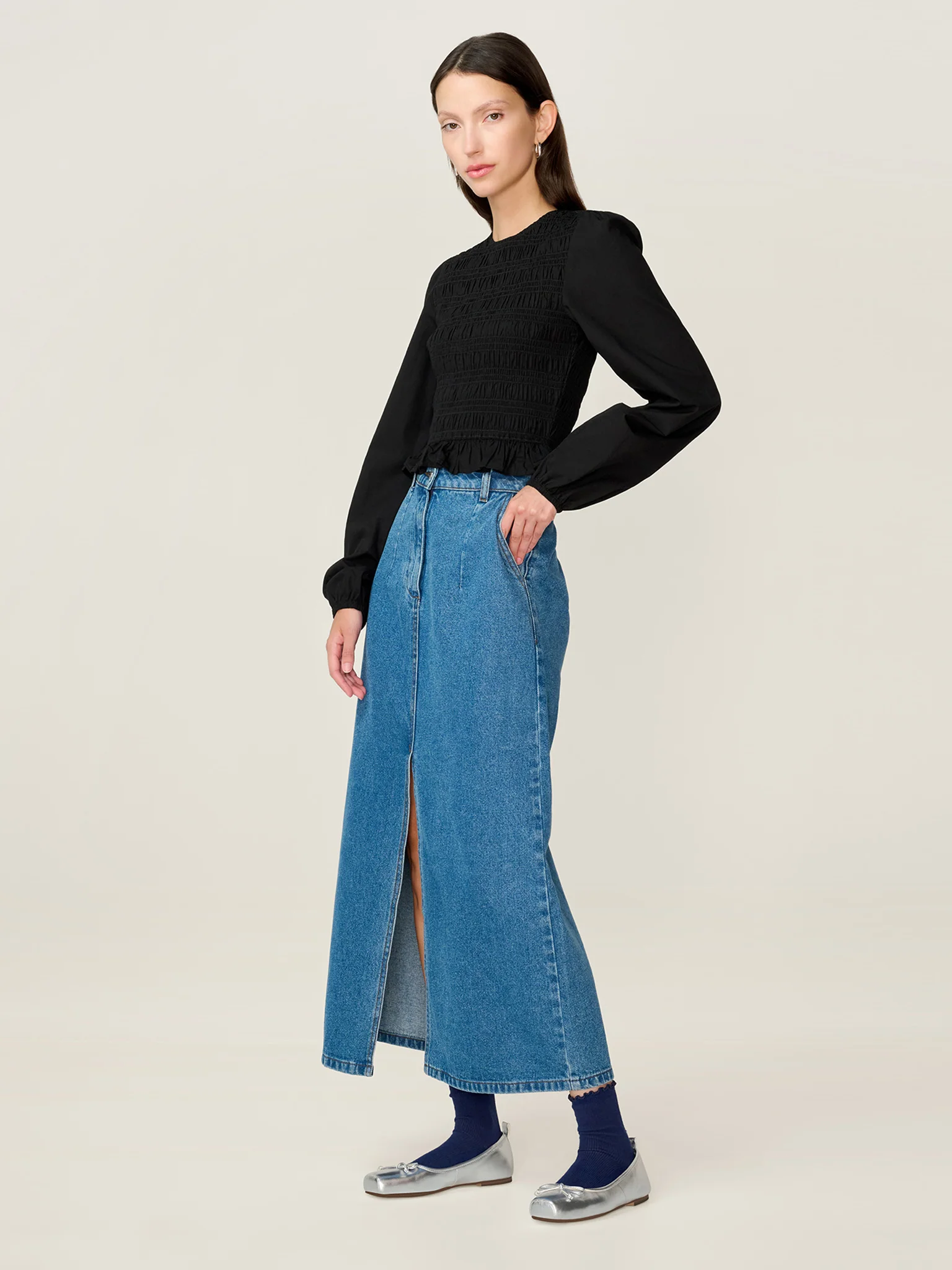 Kaloppe Top in Black - Image 5