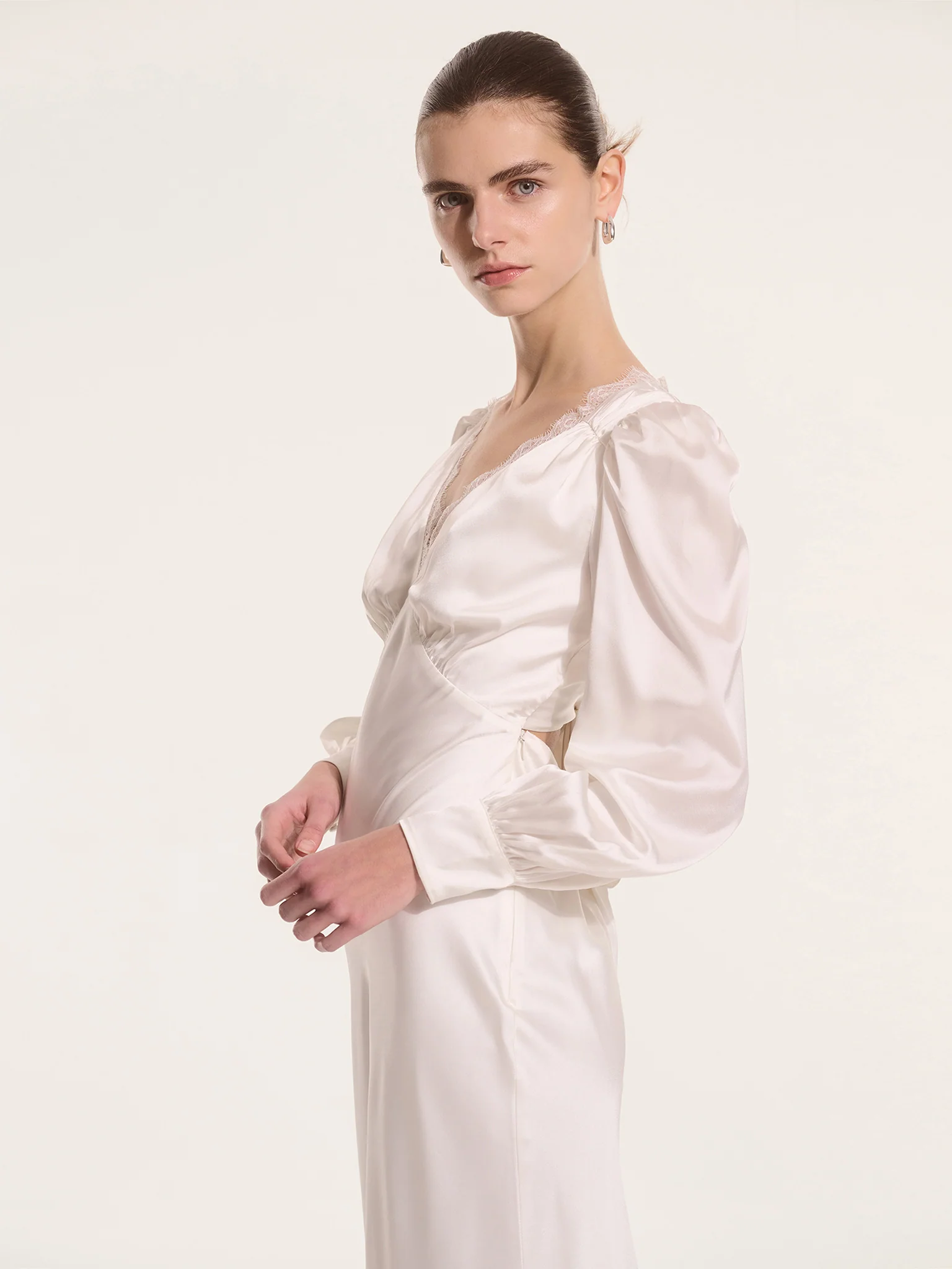 Martinique Dress in Ivory - Image 4