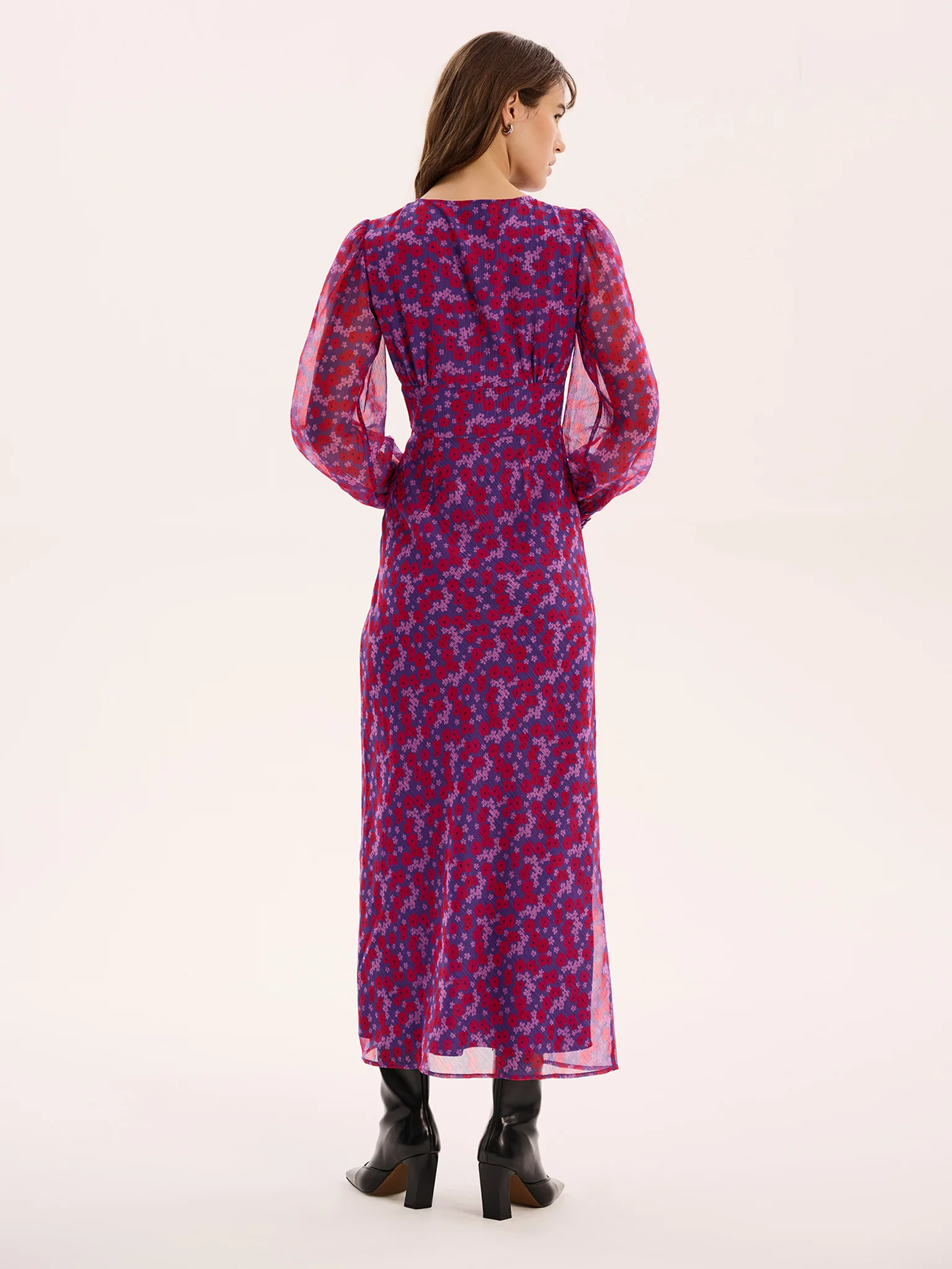 Mary-Rose Dress in Purple Scattered Floral - Image 3