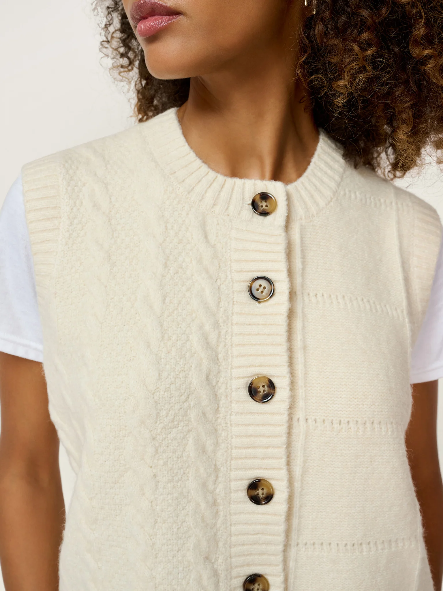 Matilda Vest in Cream - Image 5