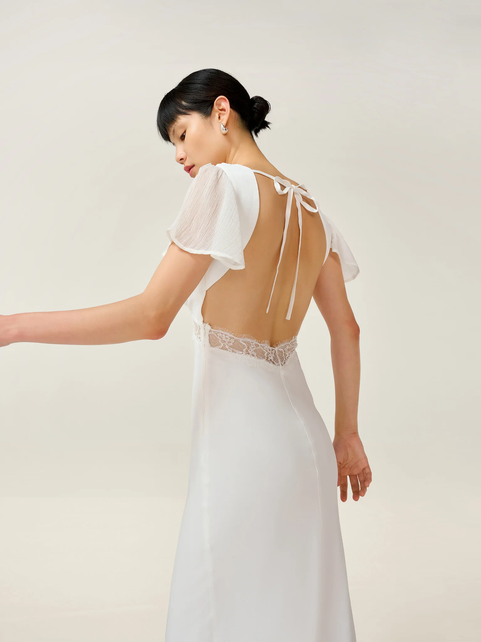 Meadow Dress in Ivory - Image 5