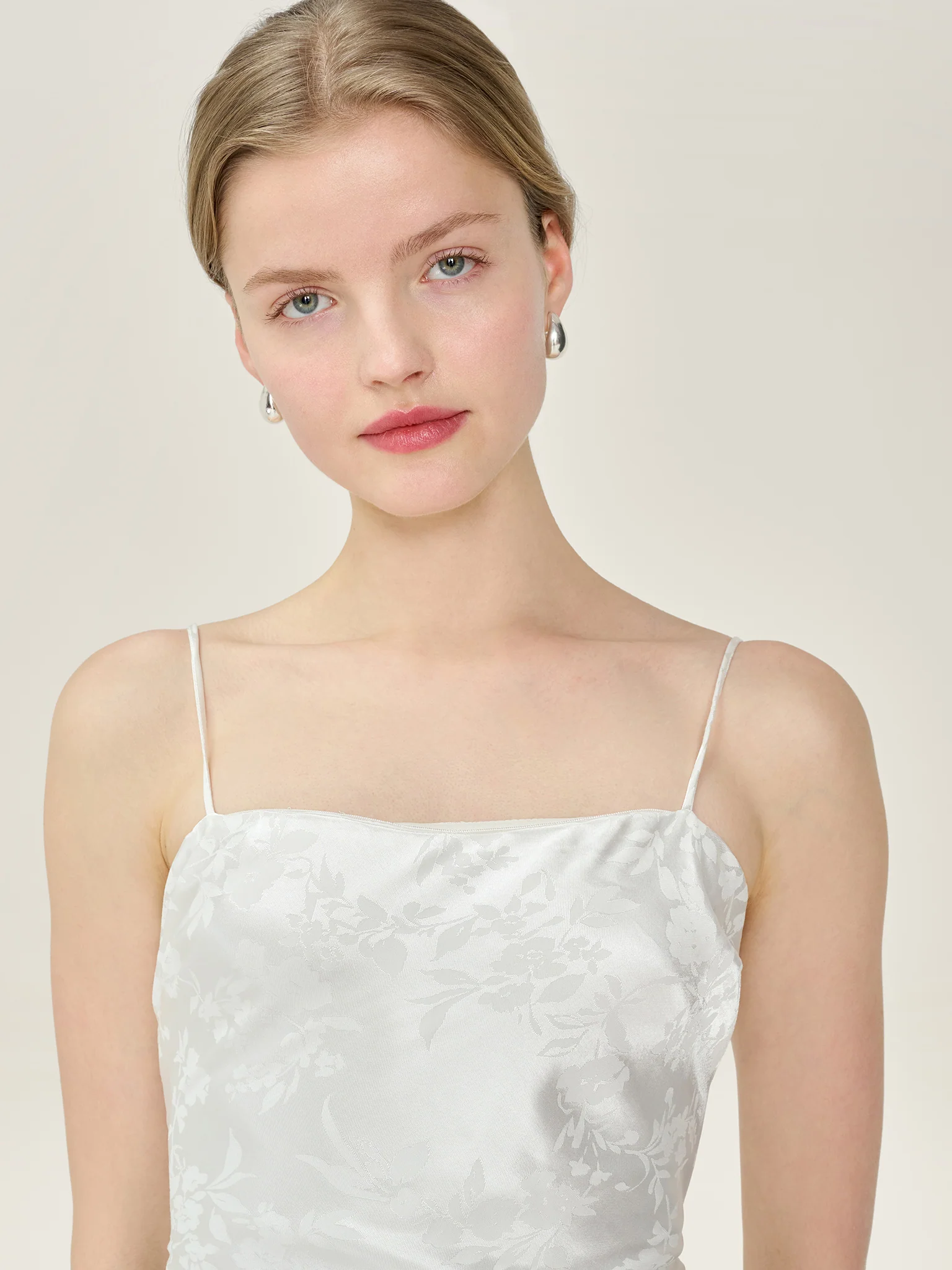Mira Jacquard Dress in Ivory - Image 5