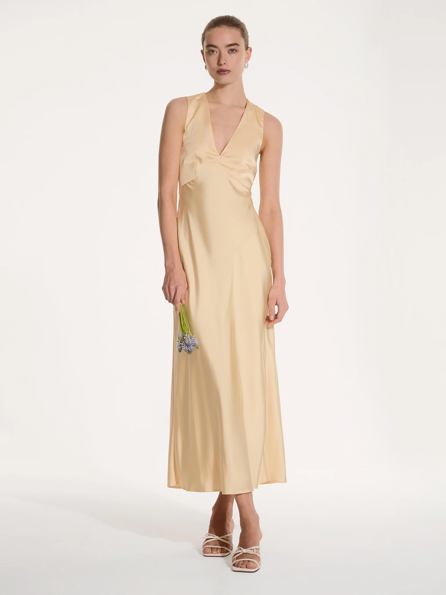 Nova Dress in Vintage Yellow - Image 3