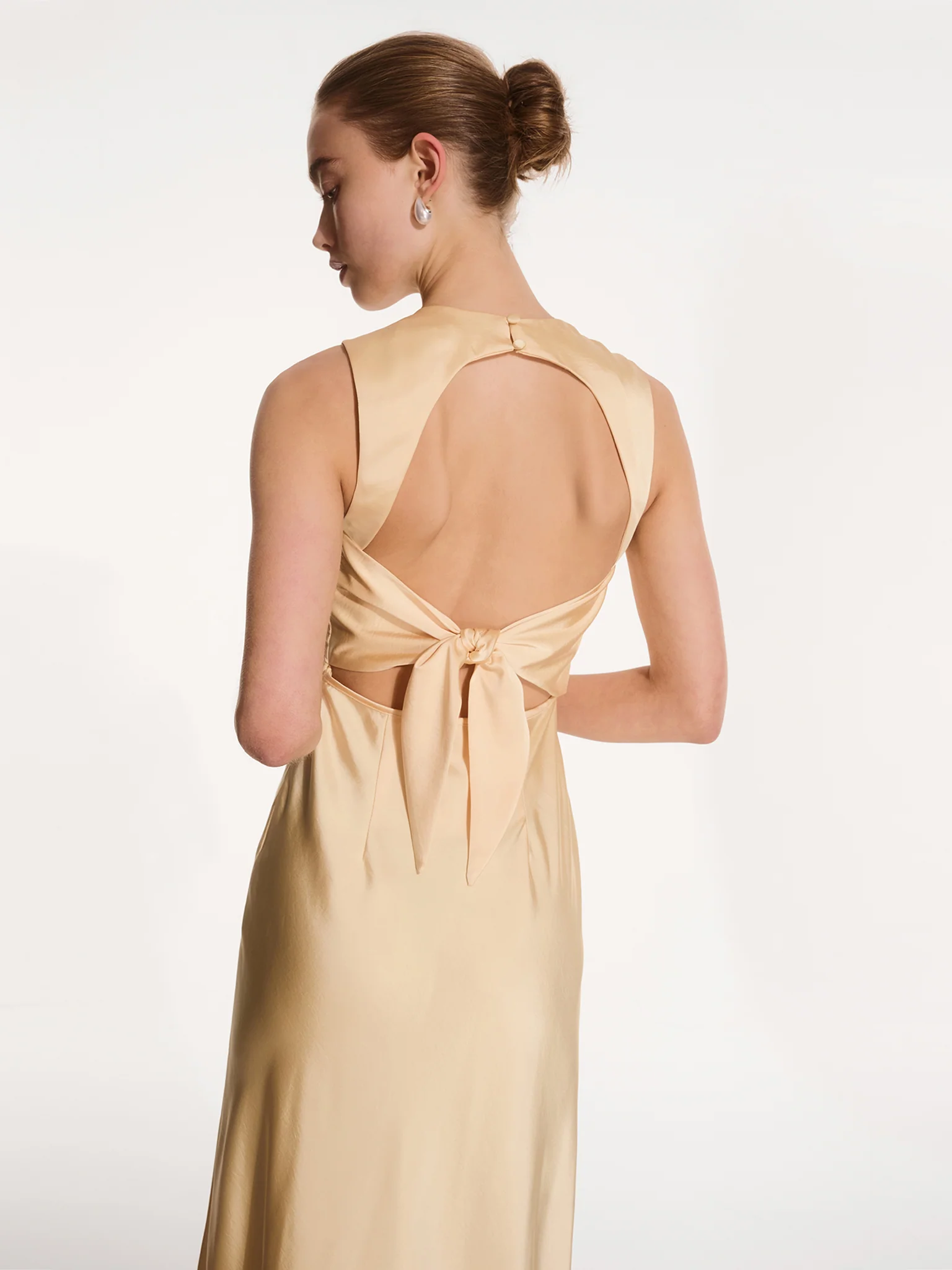 Nova Dress in Vintage Yellow - Image 5