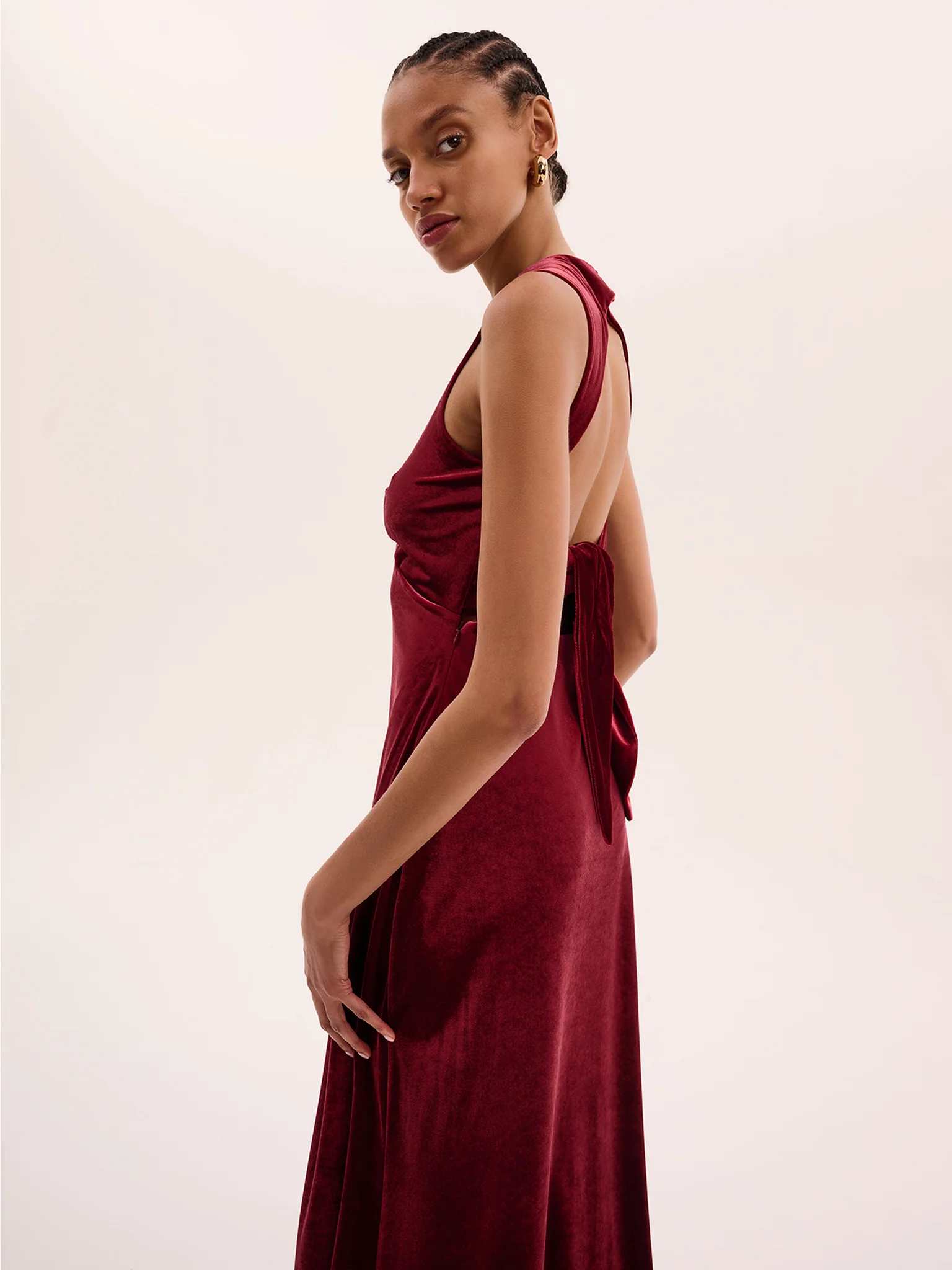 Nova Velvet Dress in Red - Image 2