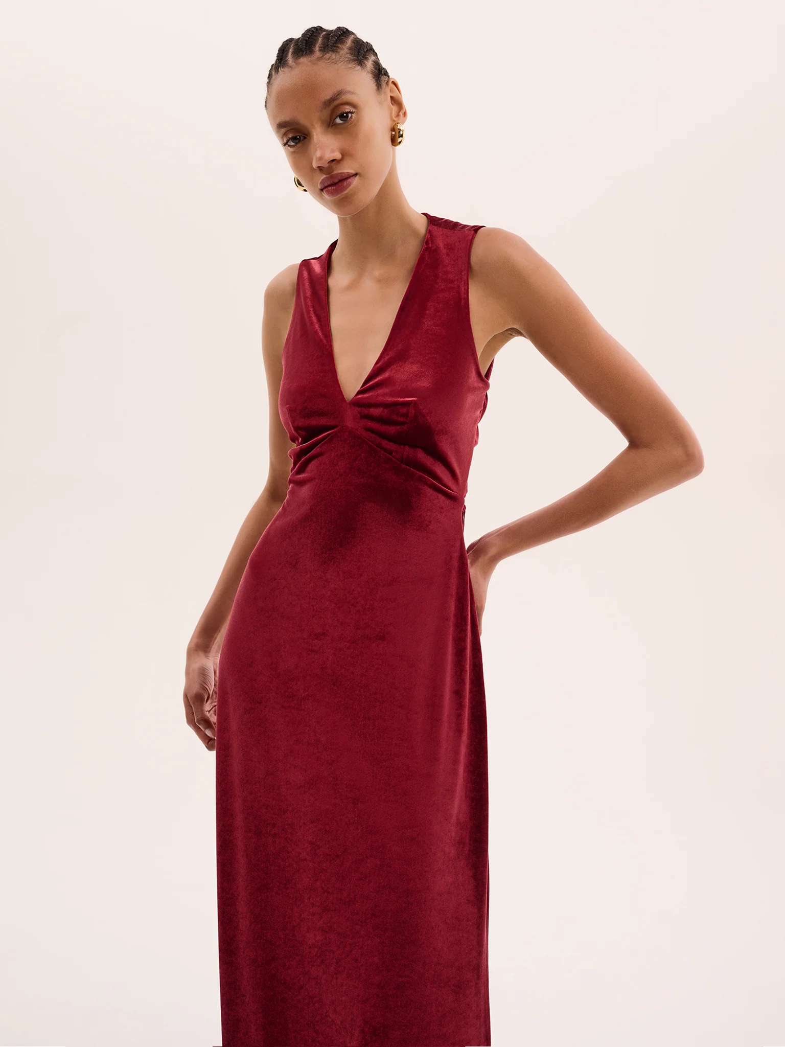 Nova Velvet Dress in Red - Image 5