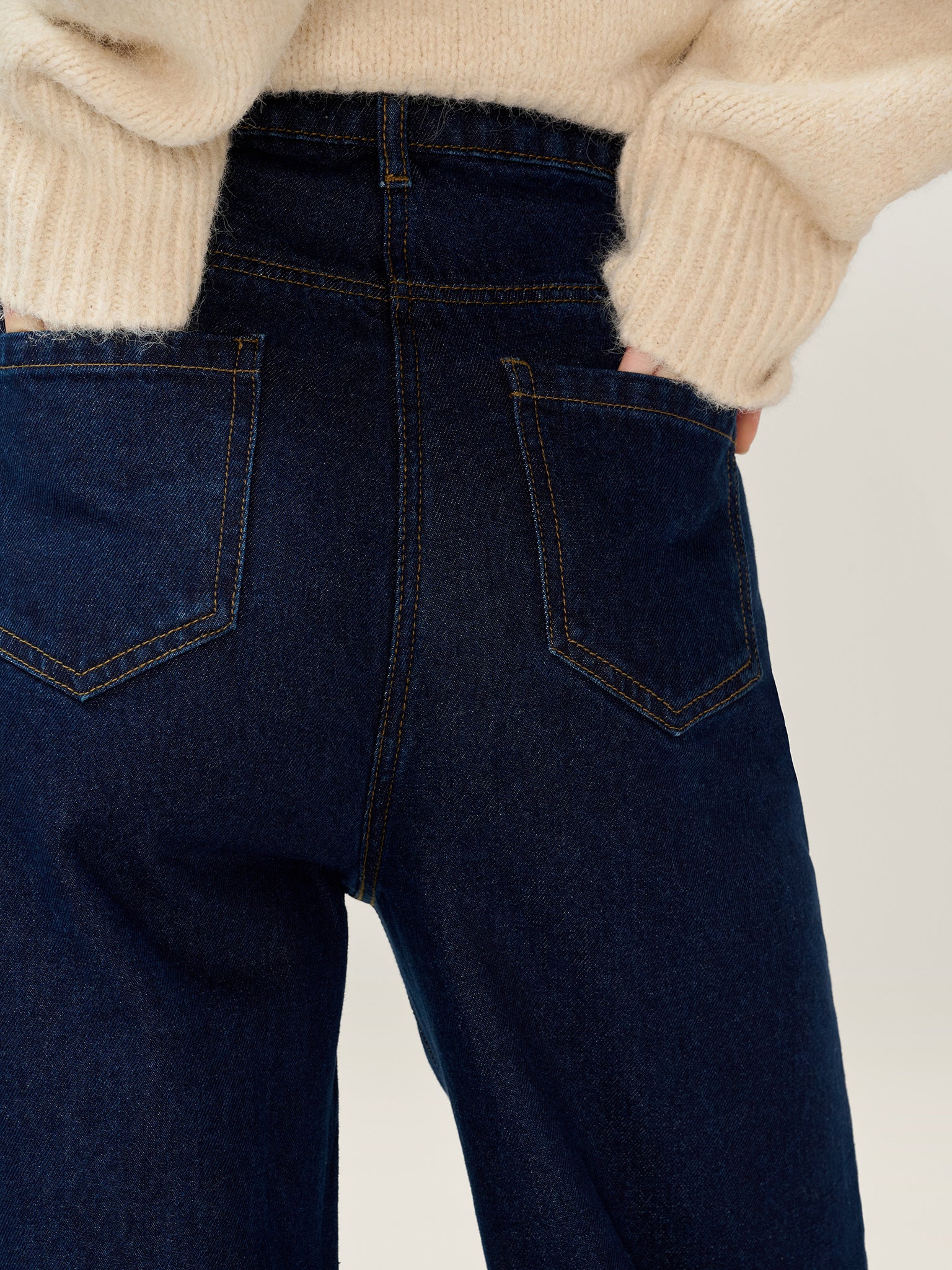 Orielle Jeans in Indigo - Image 6