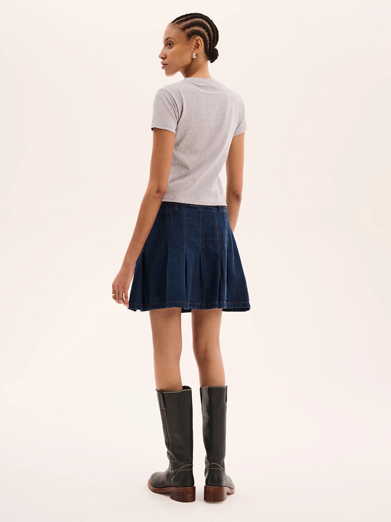Jill Baby Tee in Grey - Image 3