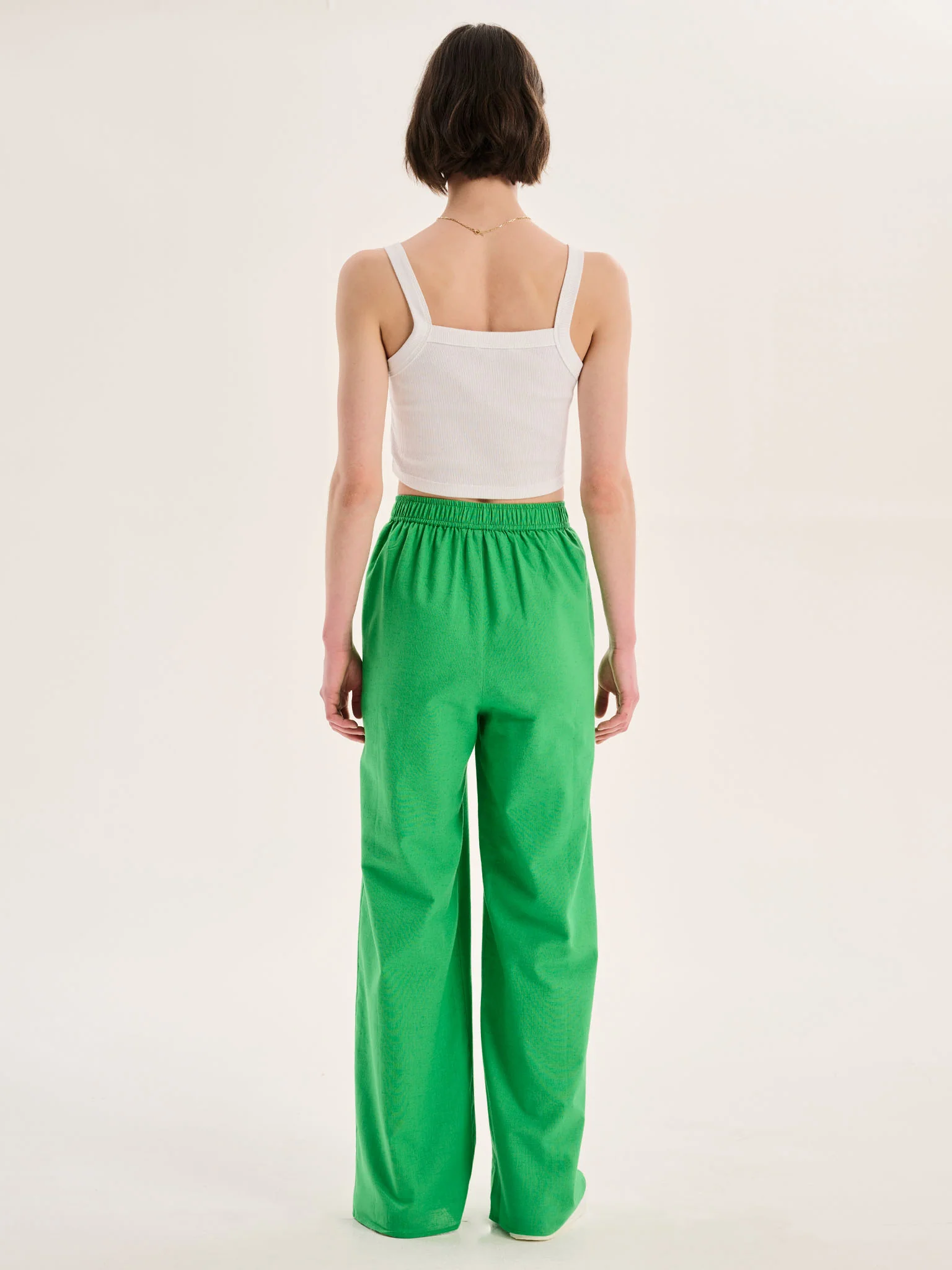 Ramela Elasticated Waist Linen Trouser in Green - Image 3