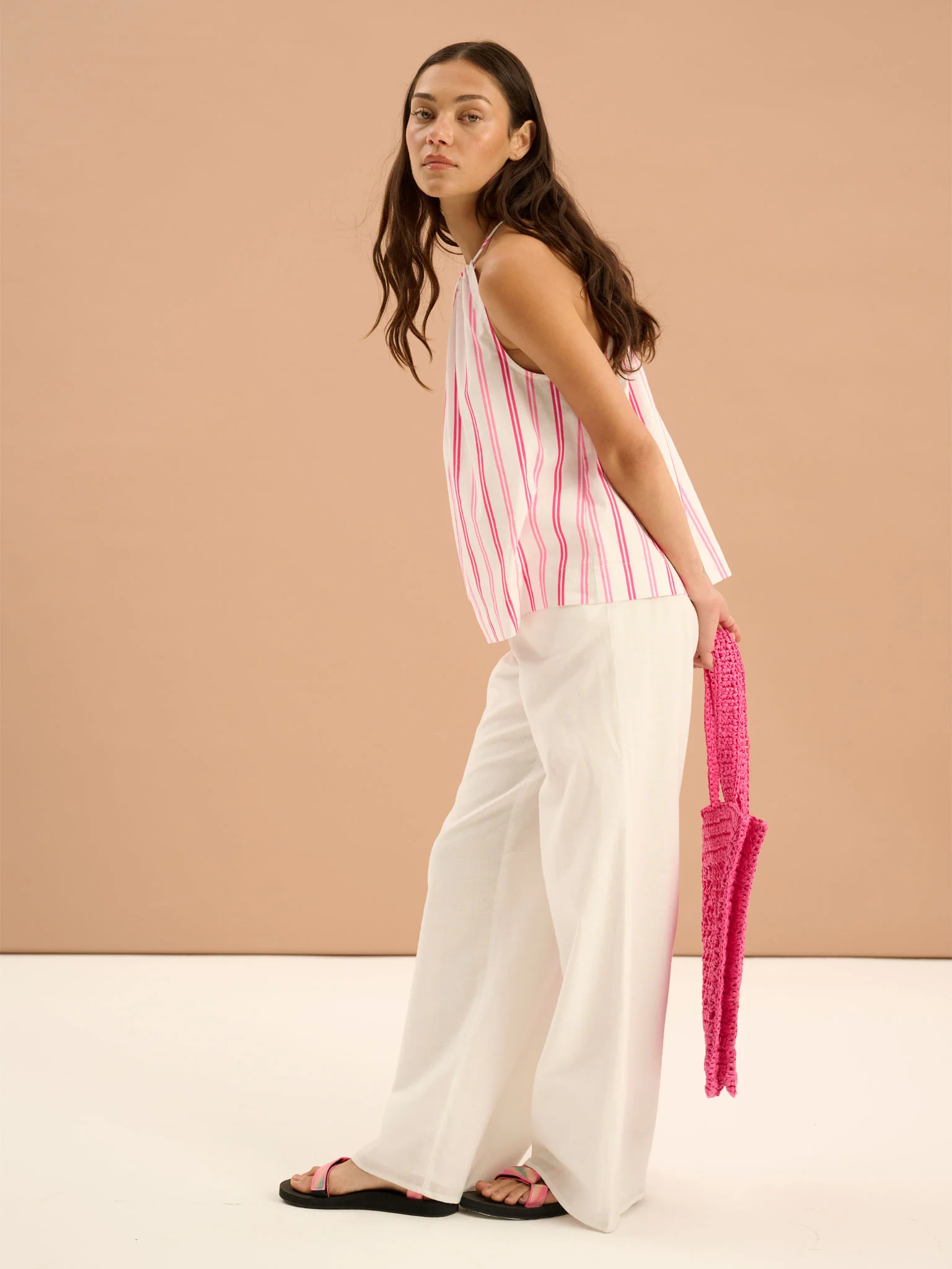 Ramela Elasticated Waist Linen Trouser in White - Image 2