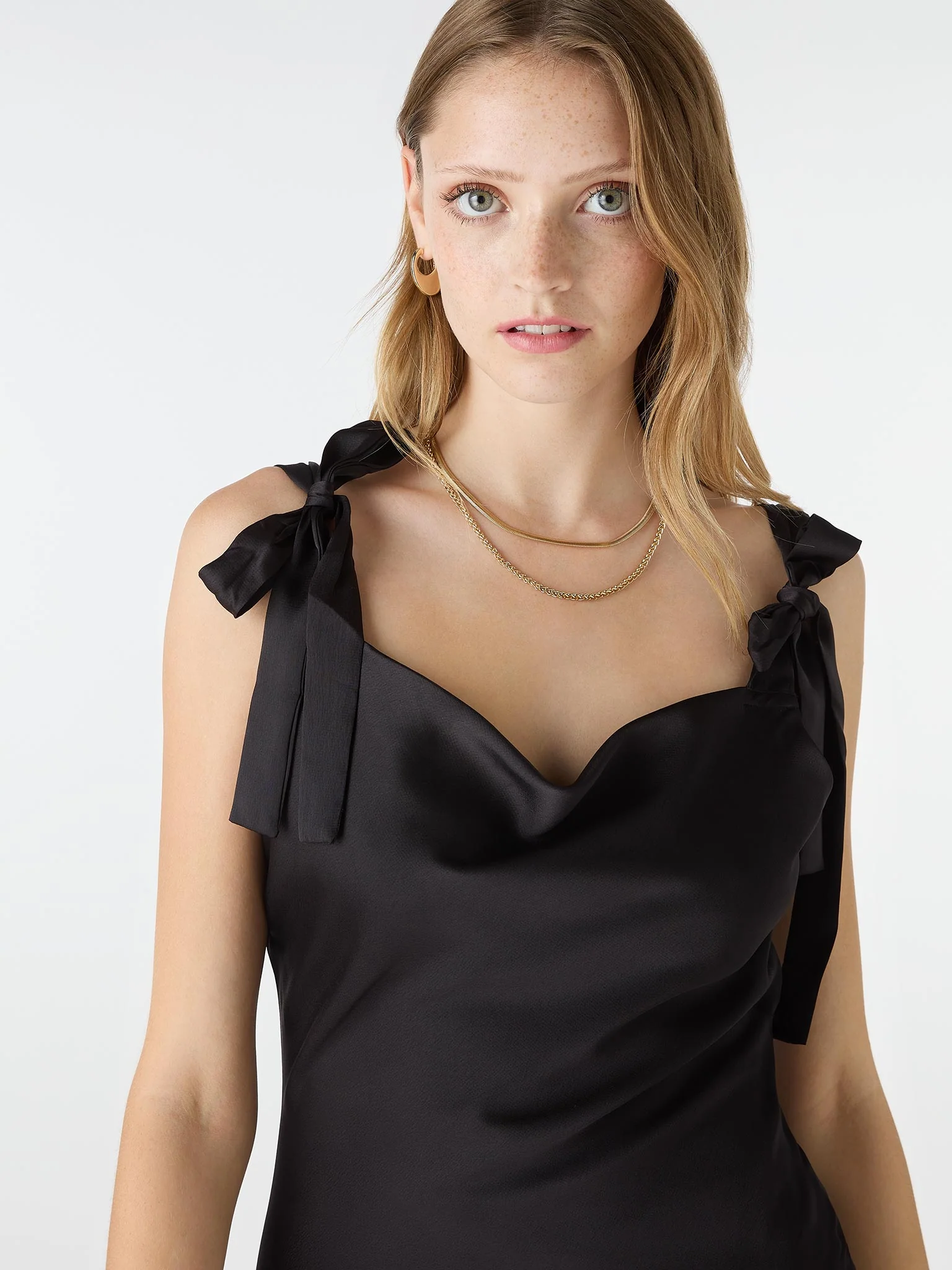 Rana Dress in Black - Image 5
