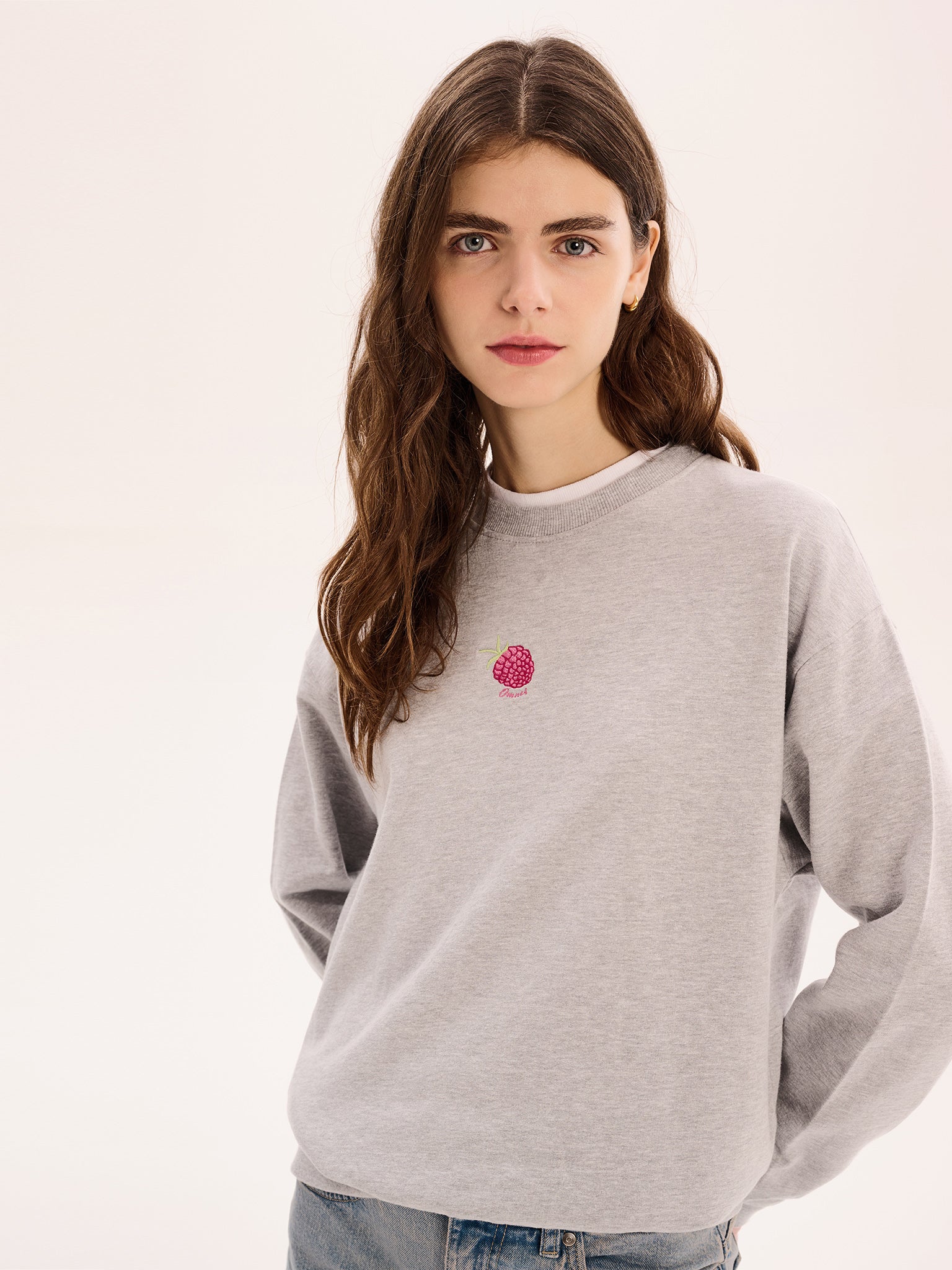 Raspberry Sweatshirt in Grey Marl - Image 4