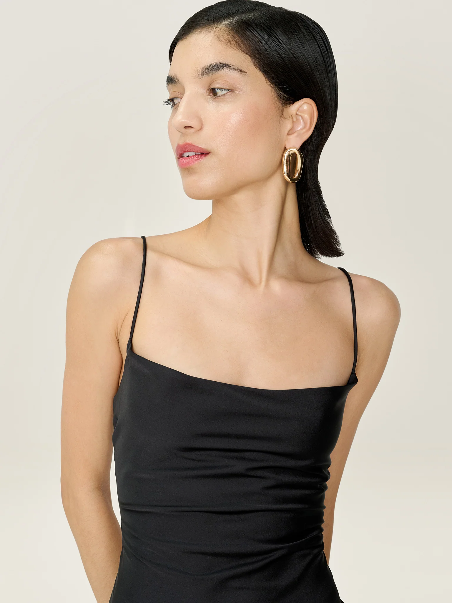 Riviera Dress in Black - Image 2